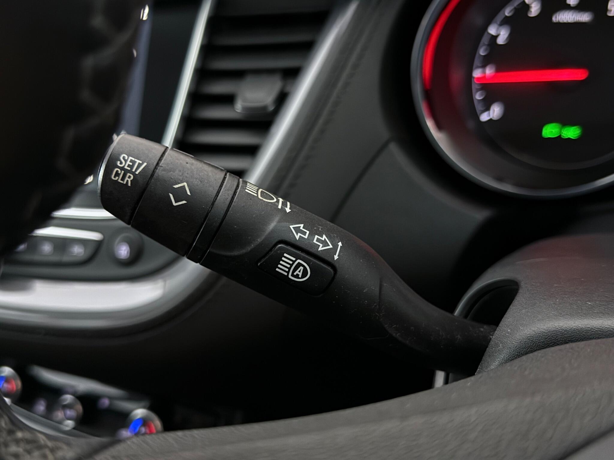 Vauxhall Grandland X view 16