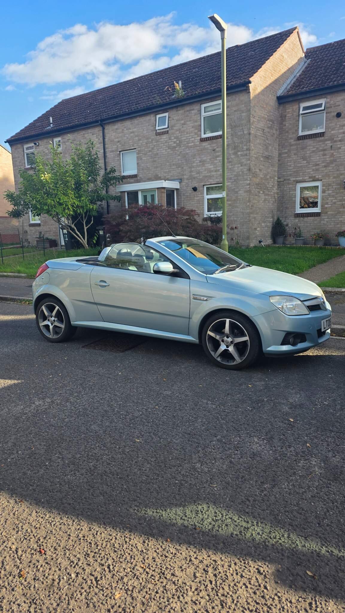 Vauxhall Tigra