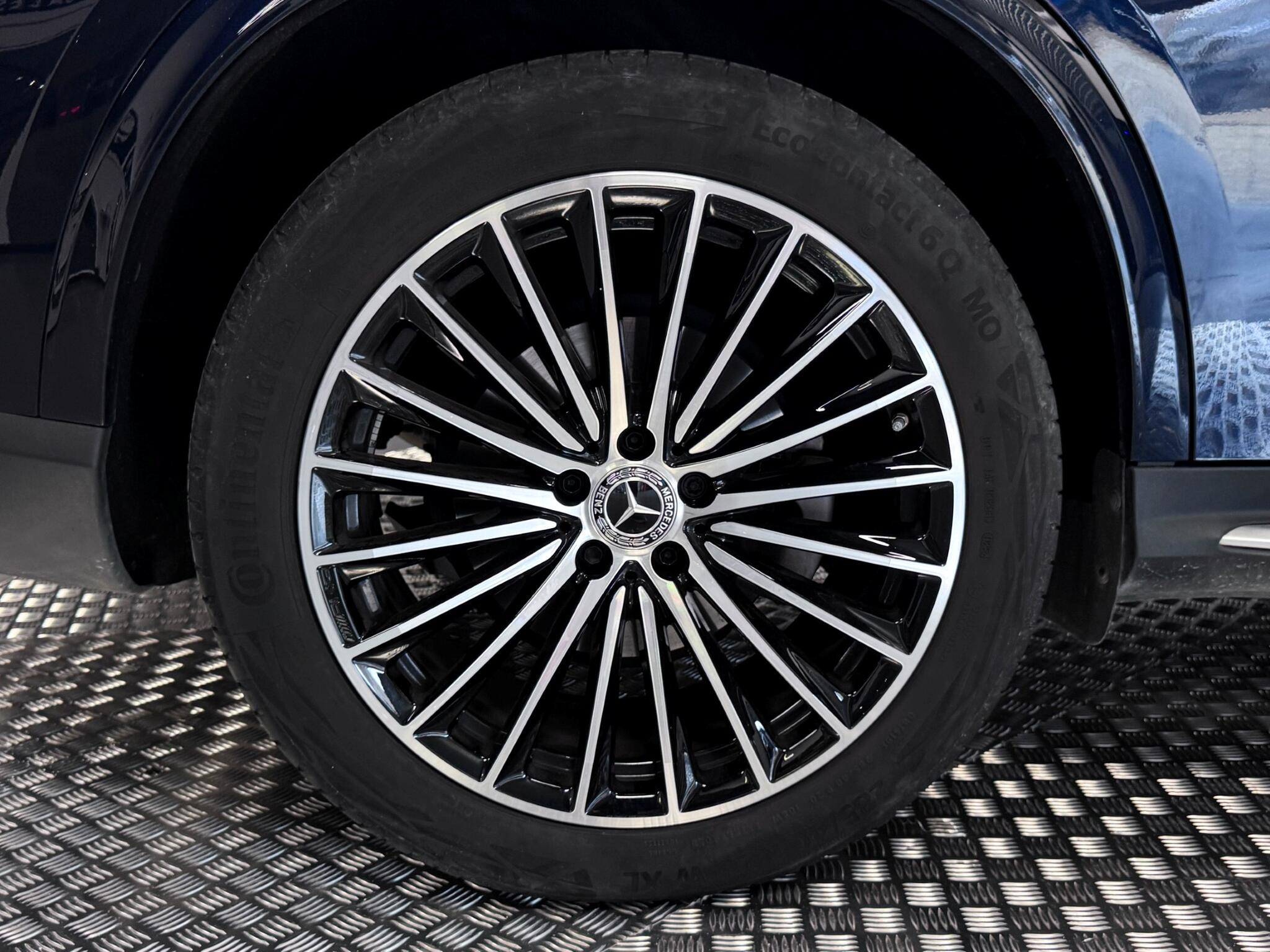 Mercedes-Benz GLC view 67