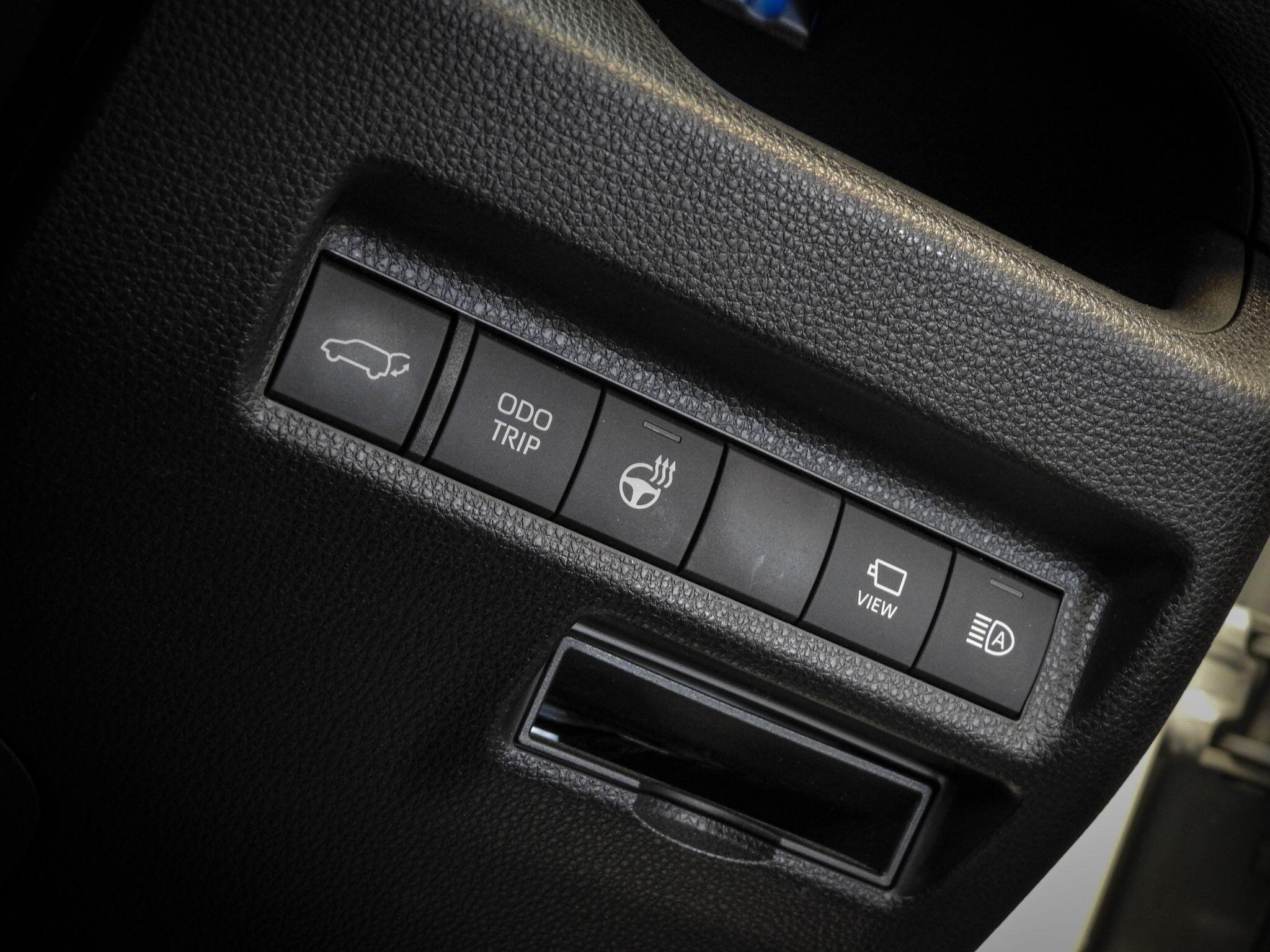 Toyota Rav4 view 32