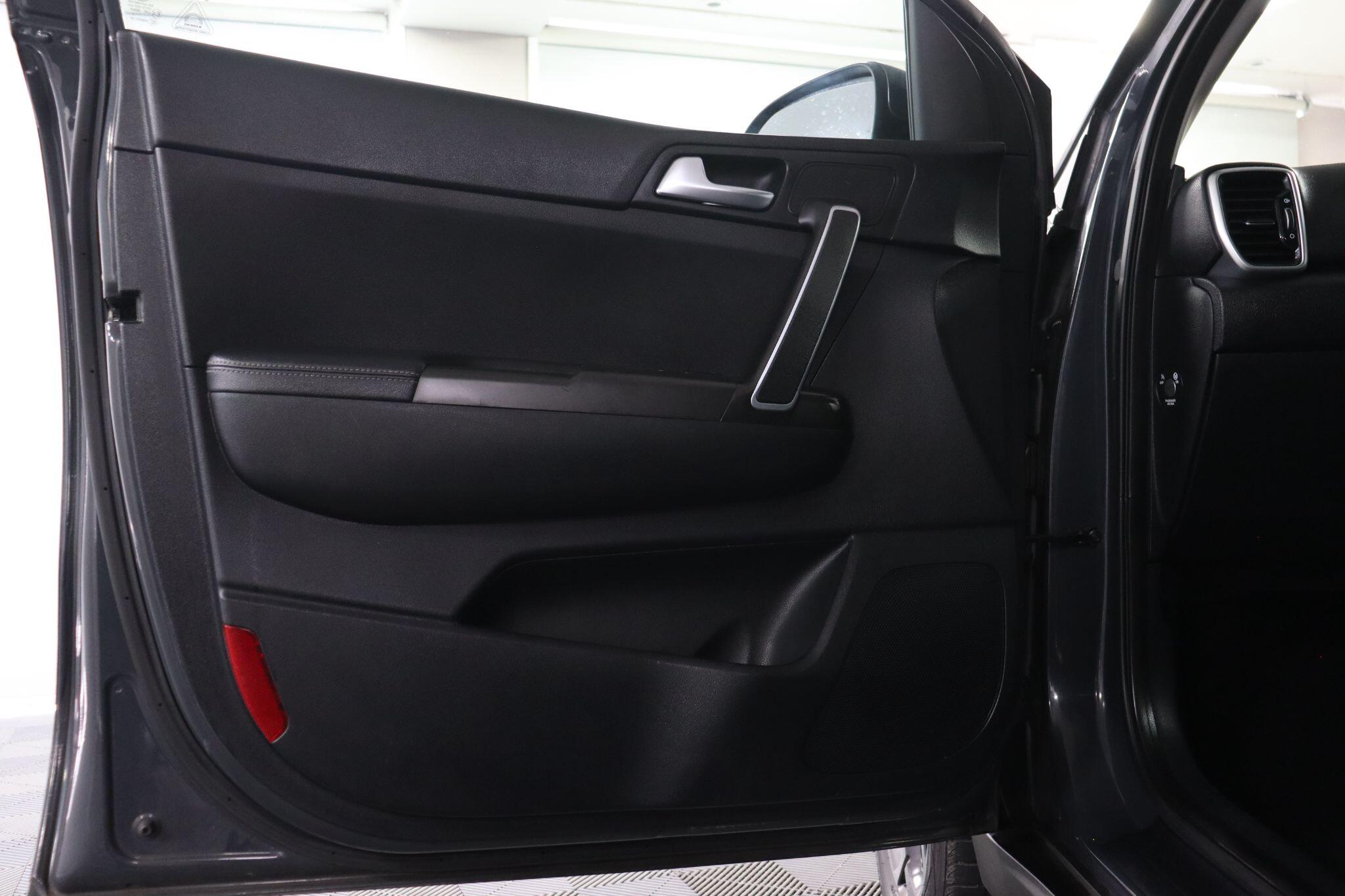 Kia Sportage view 44