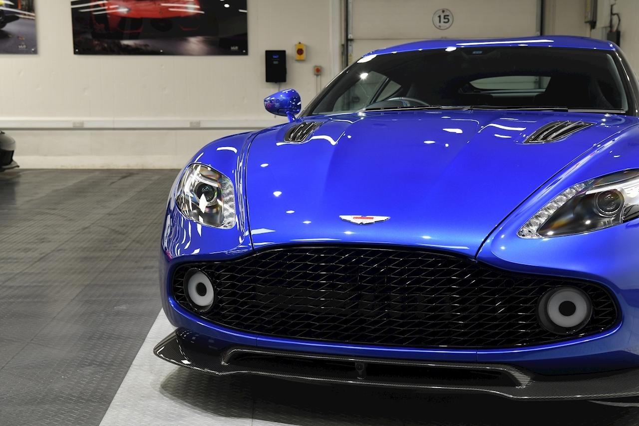 Aston Martin Vanquish view 37