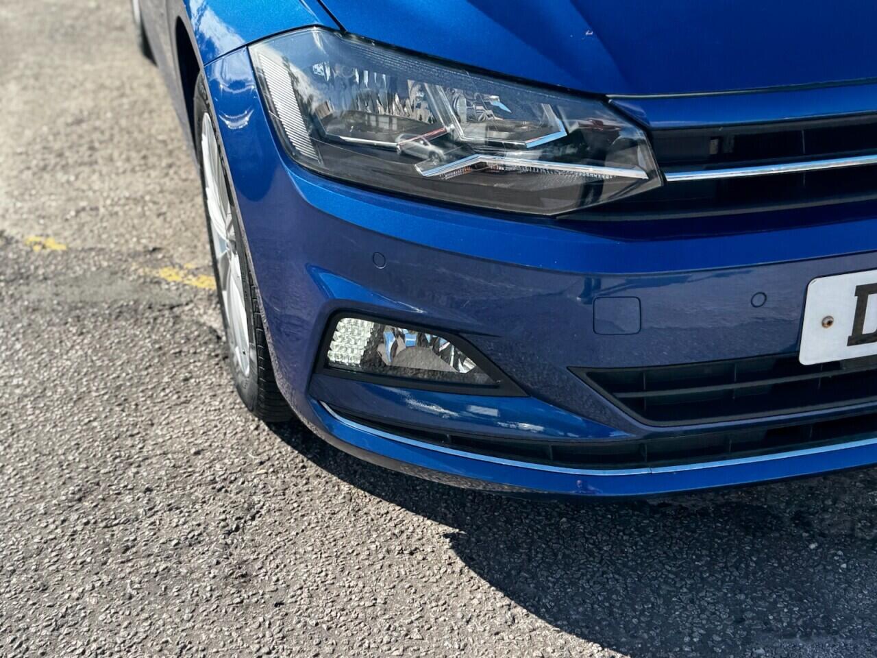 Volkswagen Polo view 19