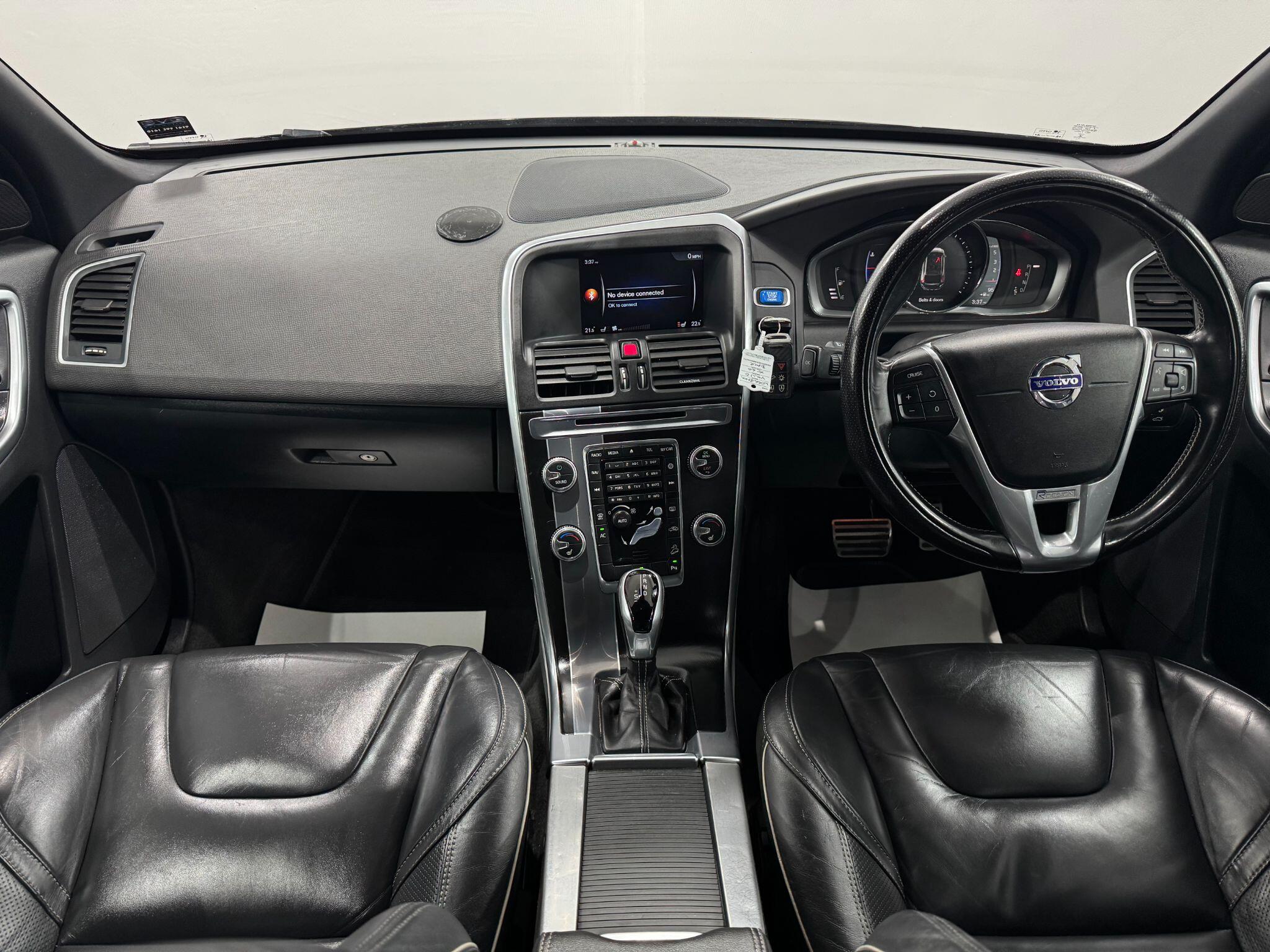 Volvo XC60 view 39