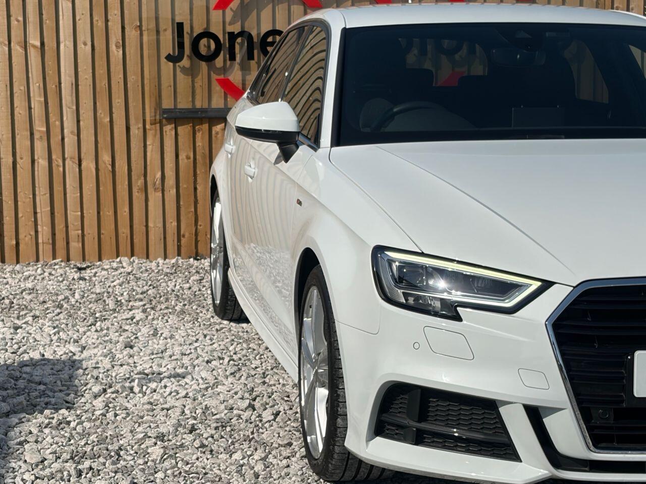 Audi A3 view 6