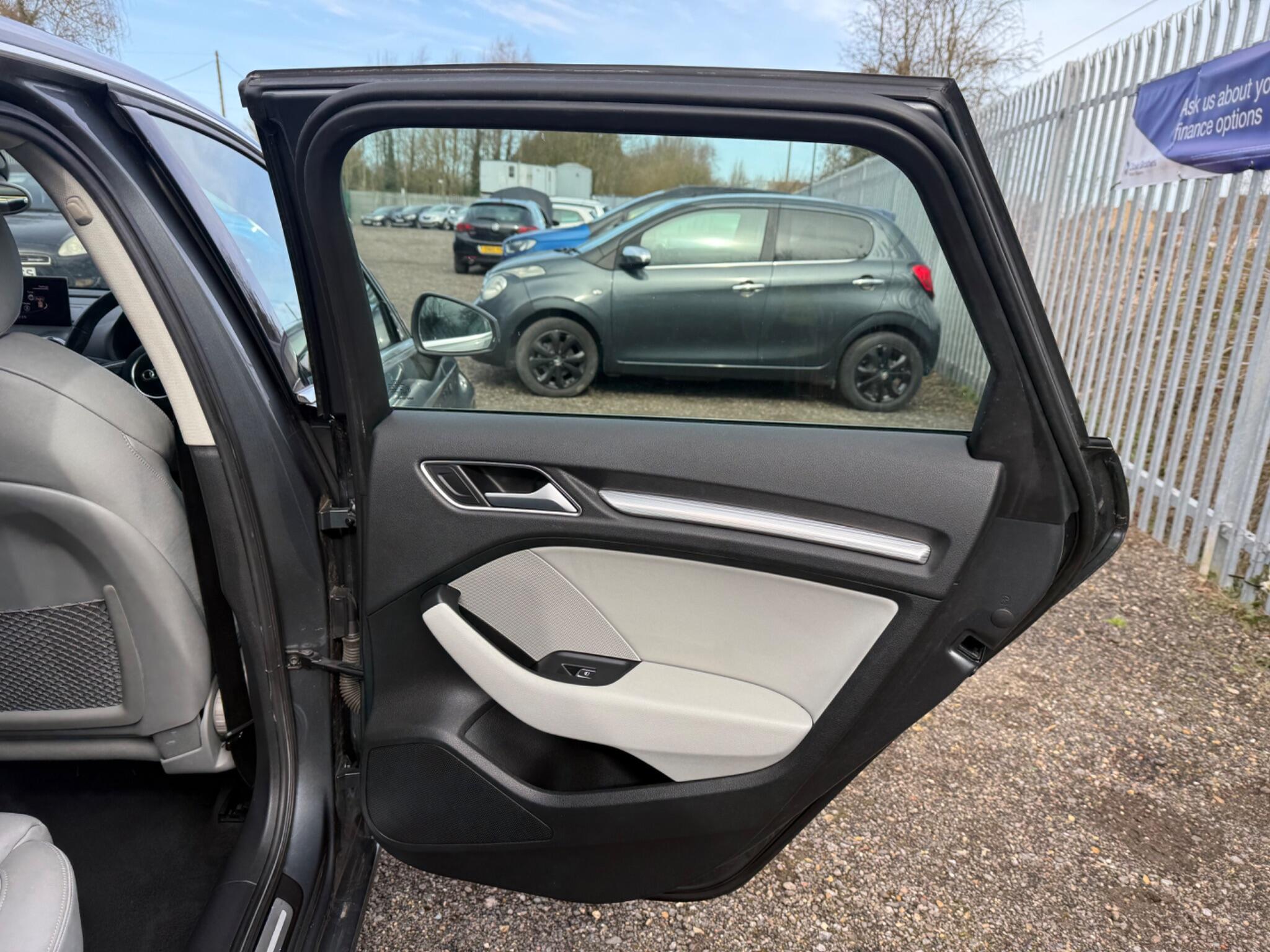 2013 Audi A3 image 25