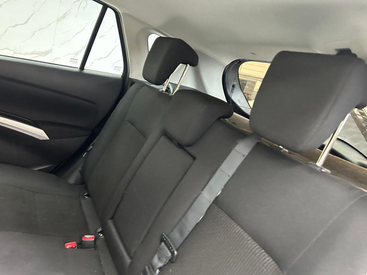 Suzuki SX4 S-Cross view 14