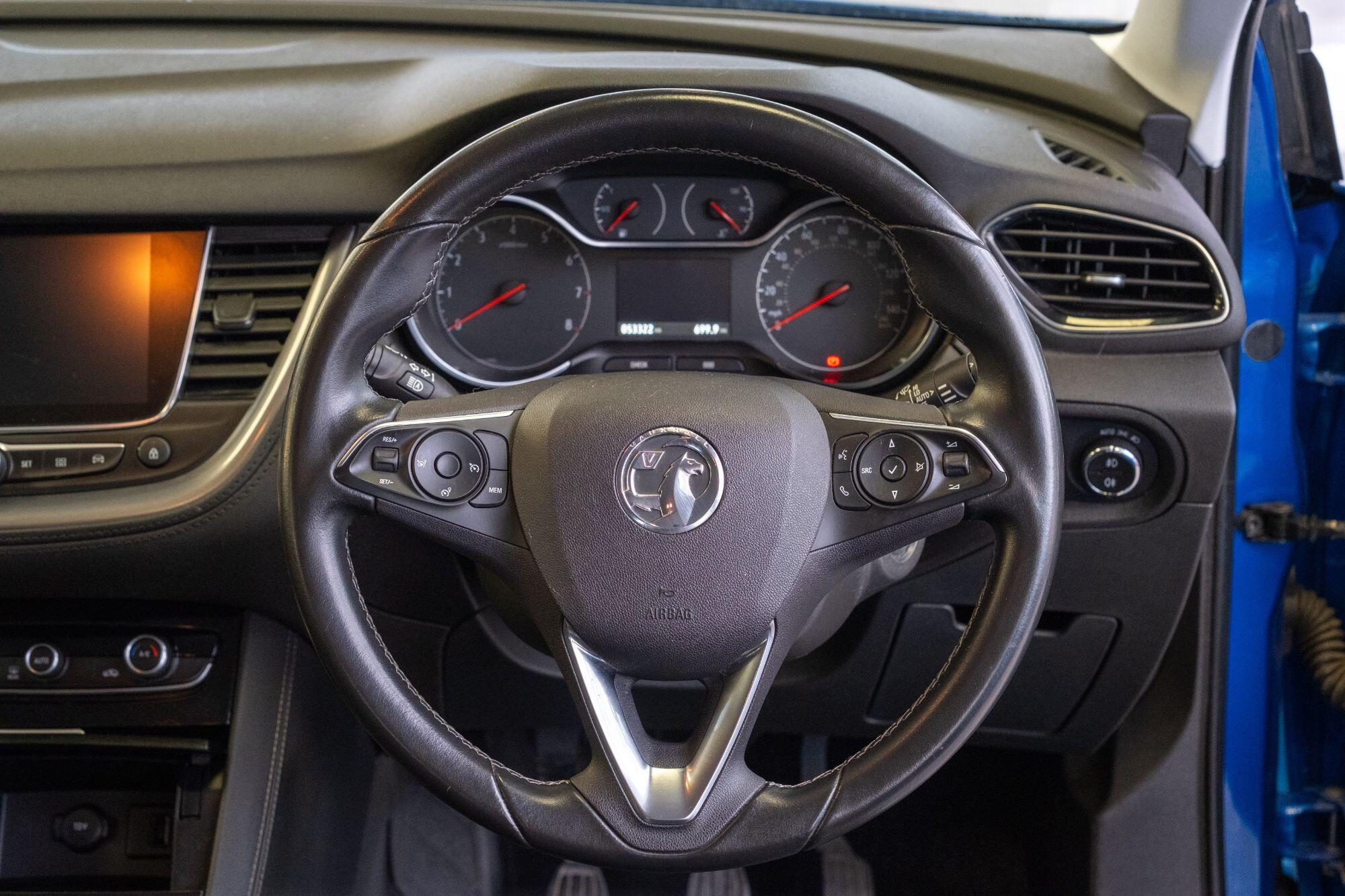 Vauxhall Grandland X view 29