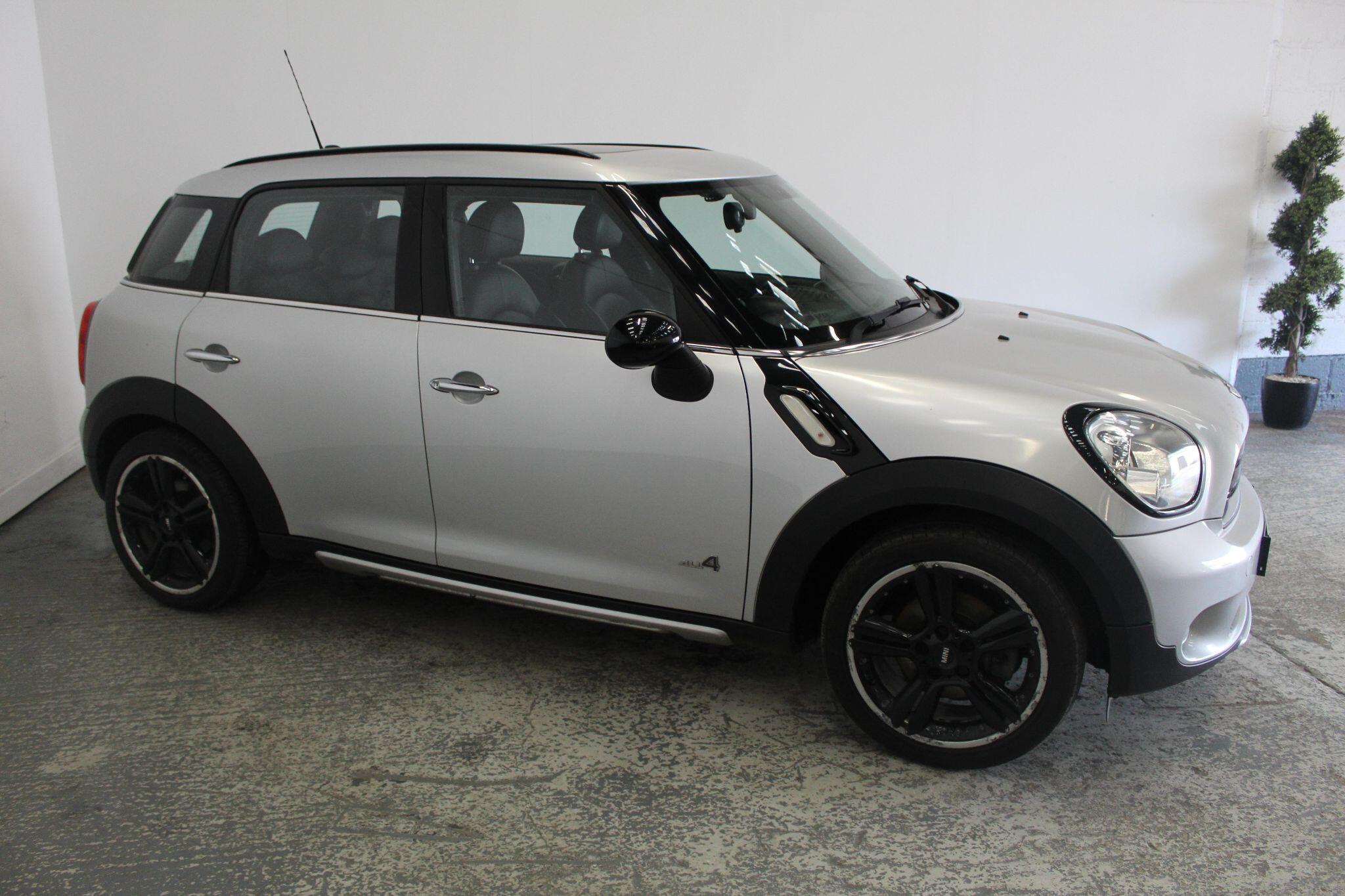 Mini Countryman view 4