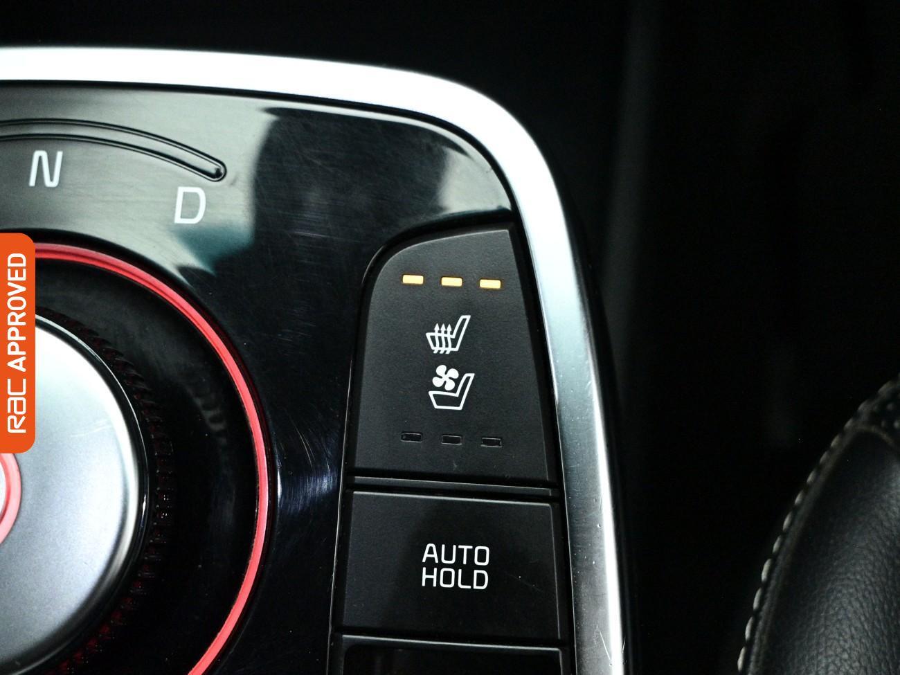 Kia Niro view 24