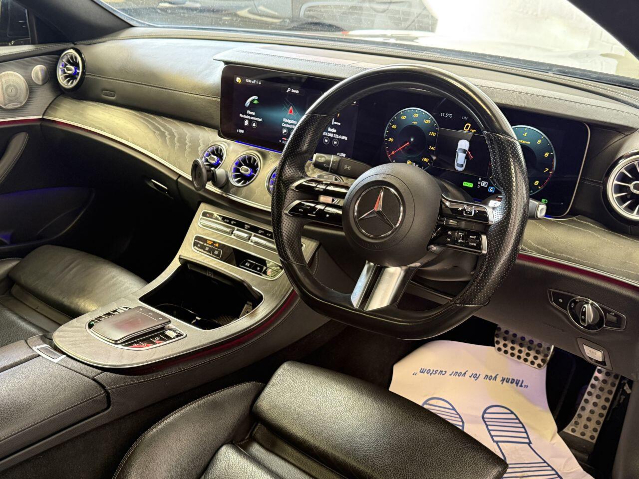 Mercedes-Benz E Class view 33