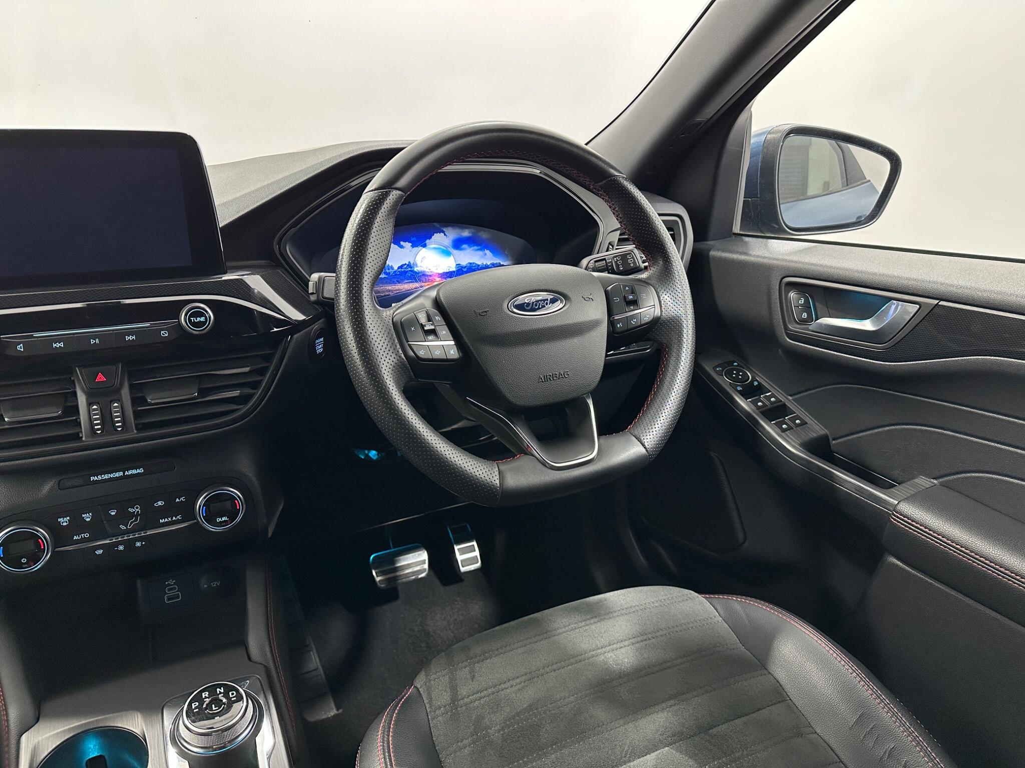 Ford Kuga view 12