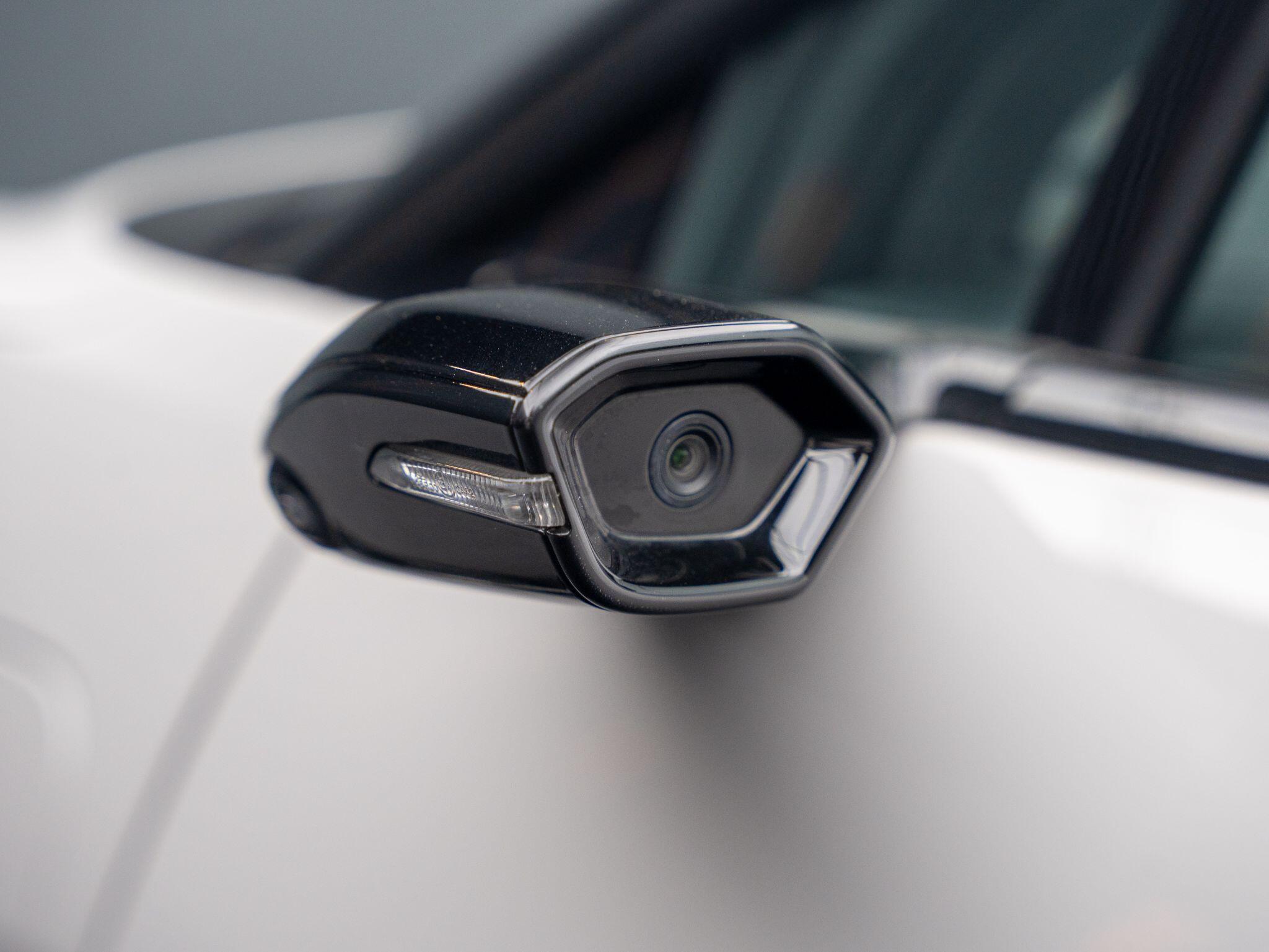 Lotus Eletre view 17
