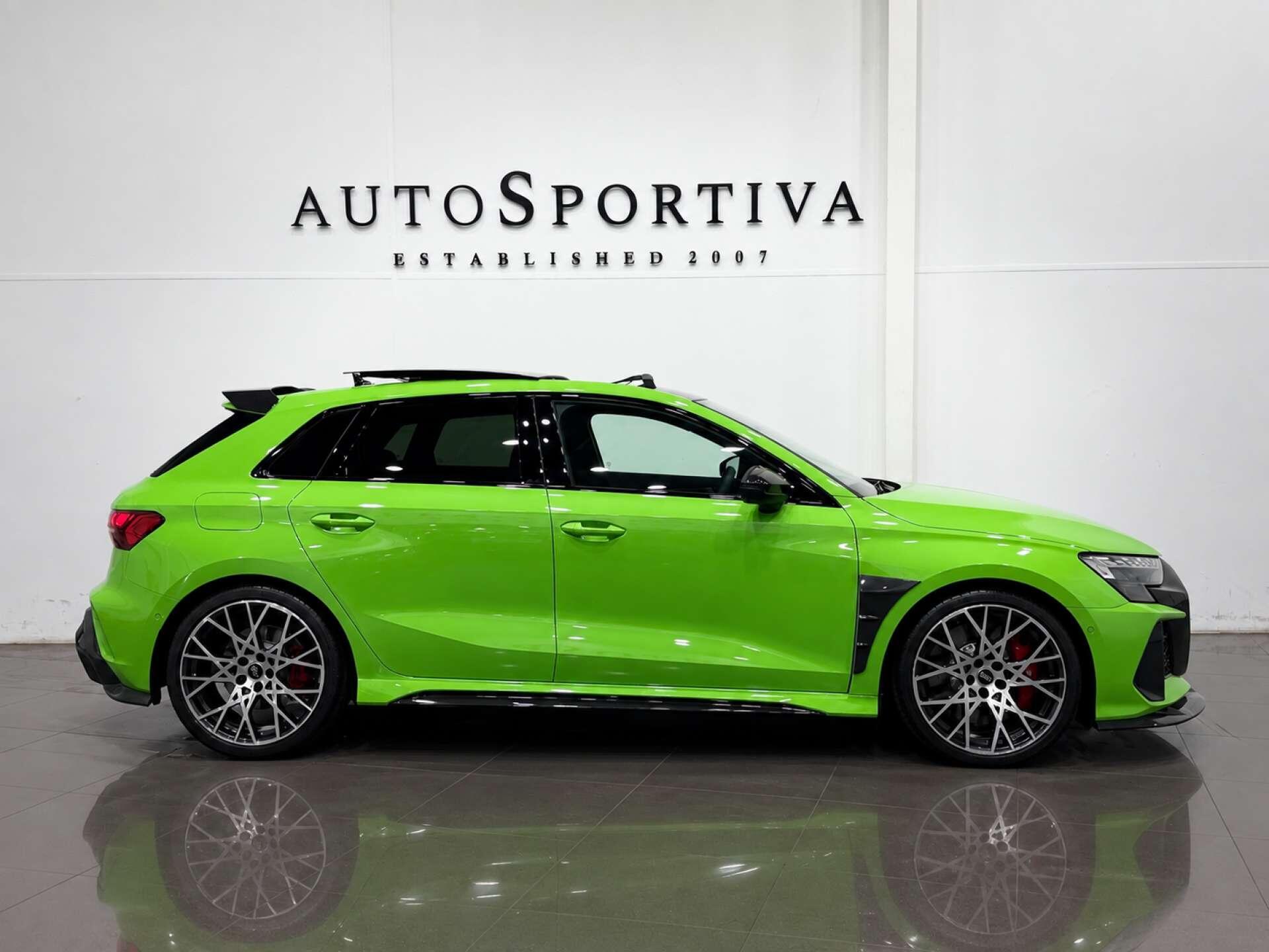 Audi RS3 view 3