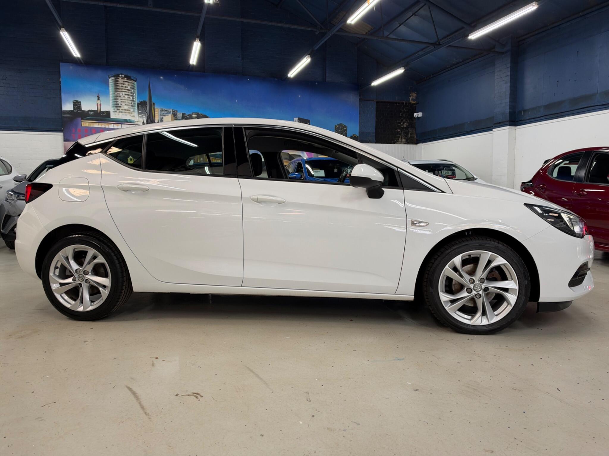 Vauxhall Astra view 12