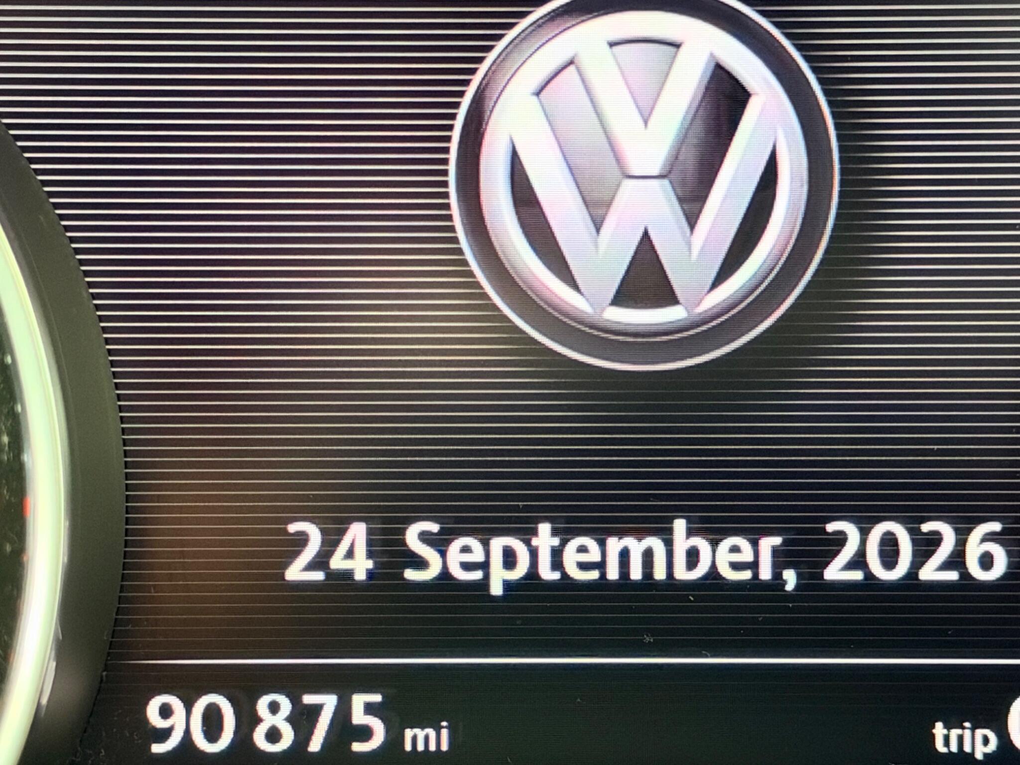 Volkswagen Touareg view 22