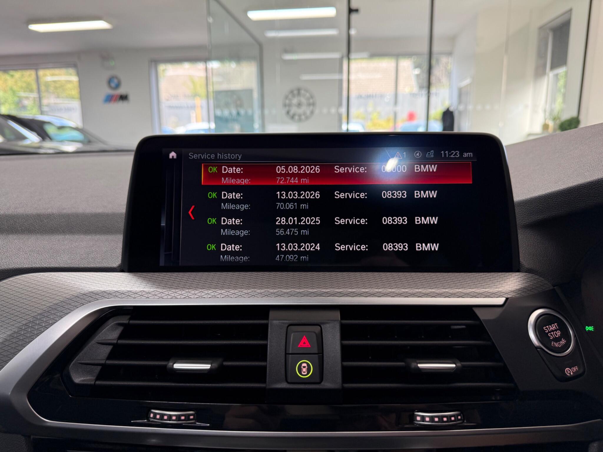 BMW X3 view 13