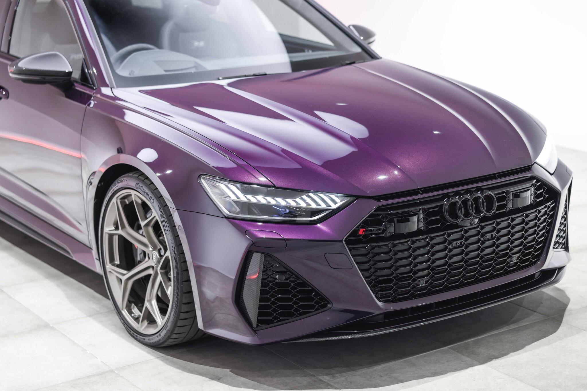 Audi RS6 Avant view 24
