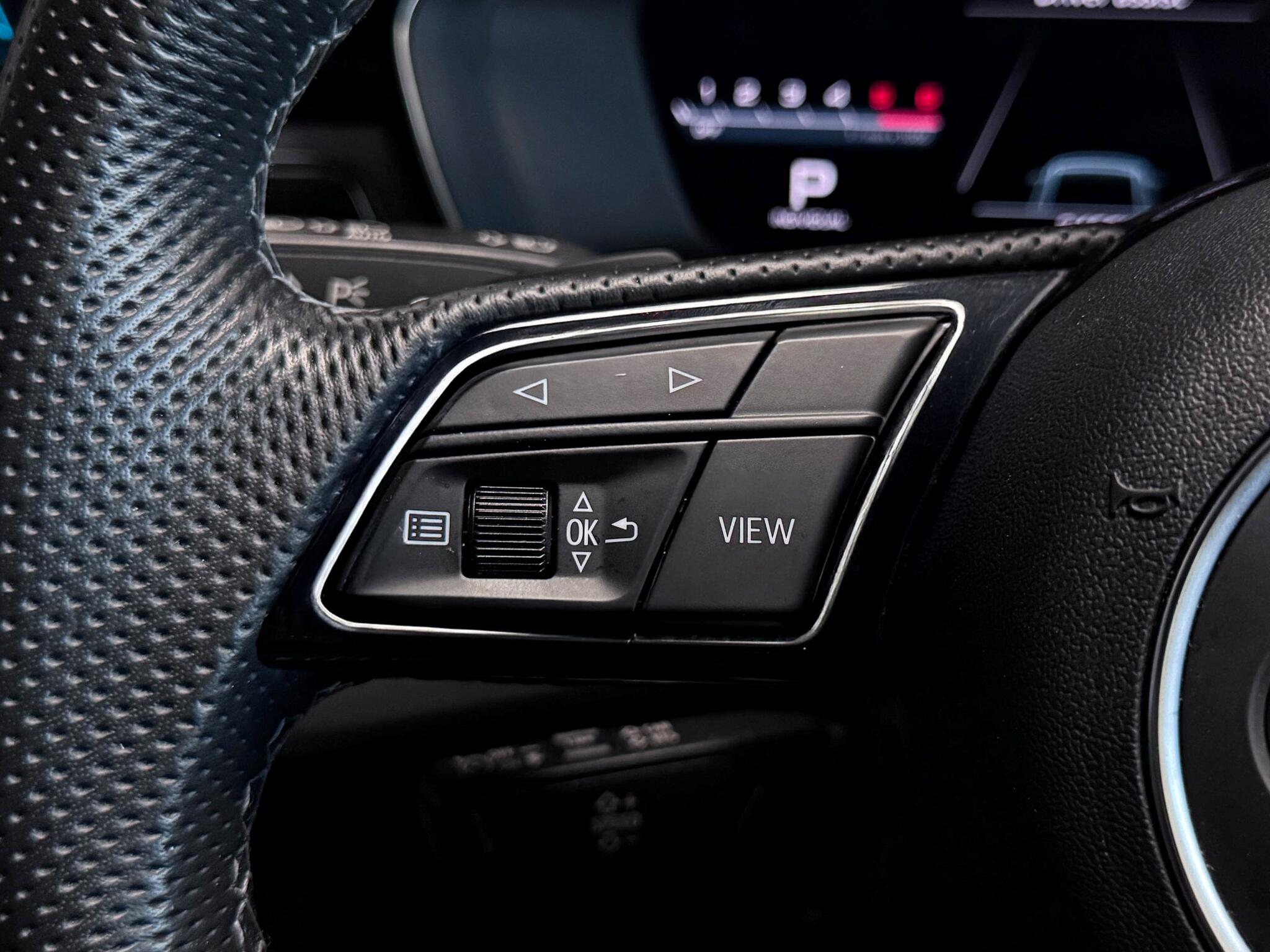 Audi S4 view 34