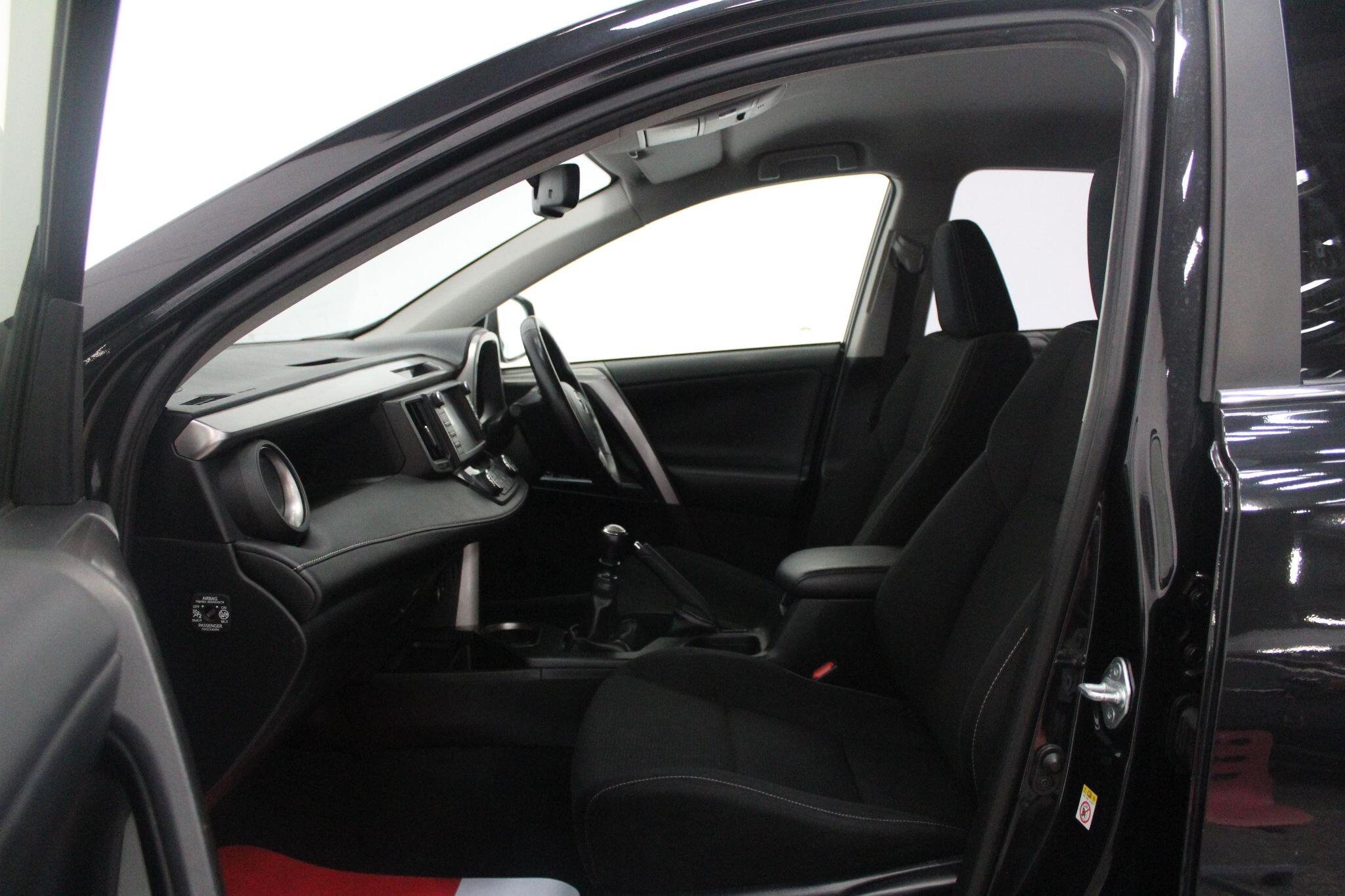 Toyota Rav4 view 50