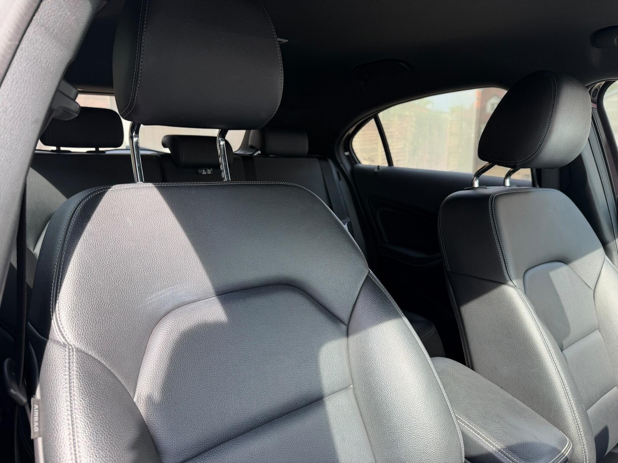 Mercedes-Benz A Class view 32