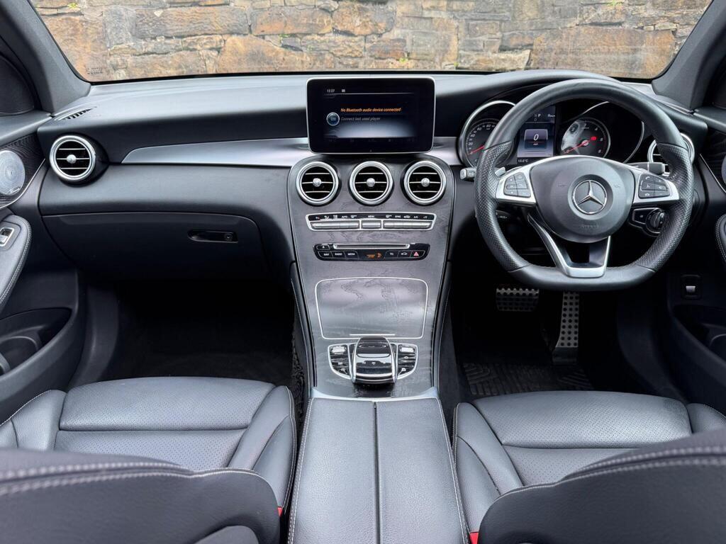 Mercedes-Benz GLC view 12
