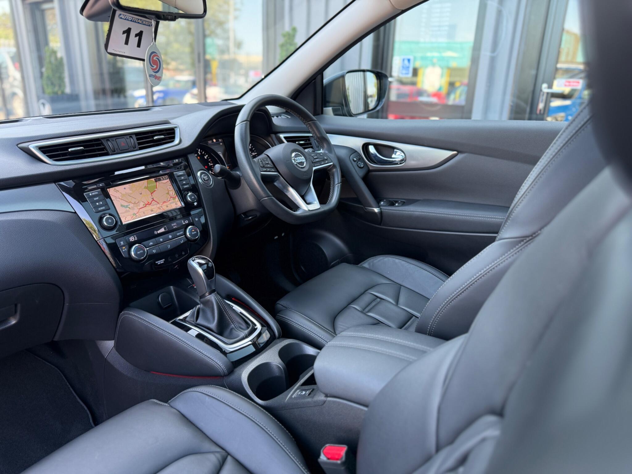 Nissan Qashqai view 2