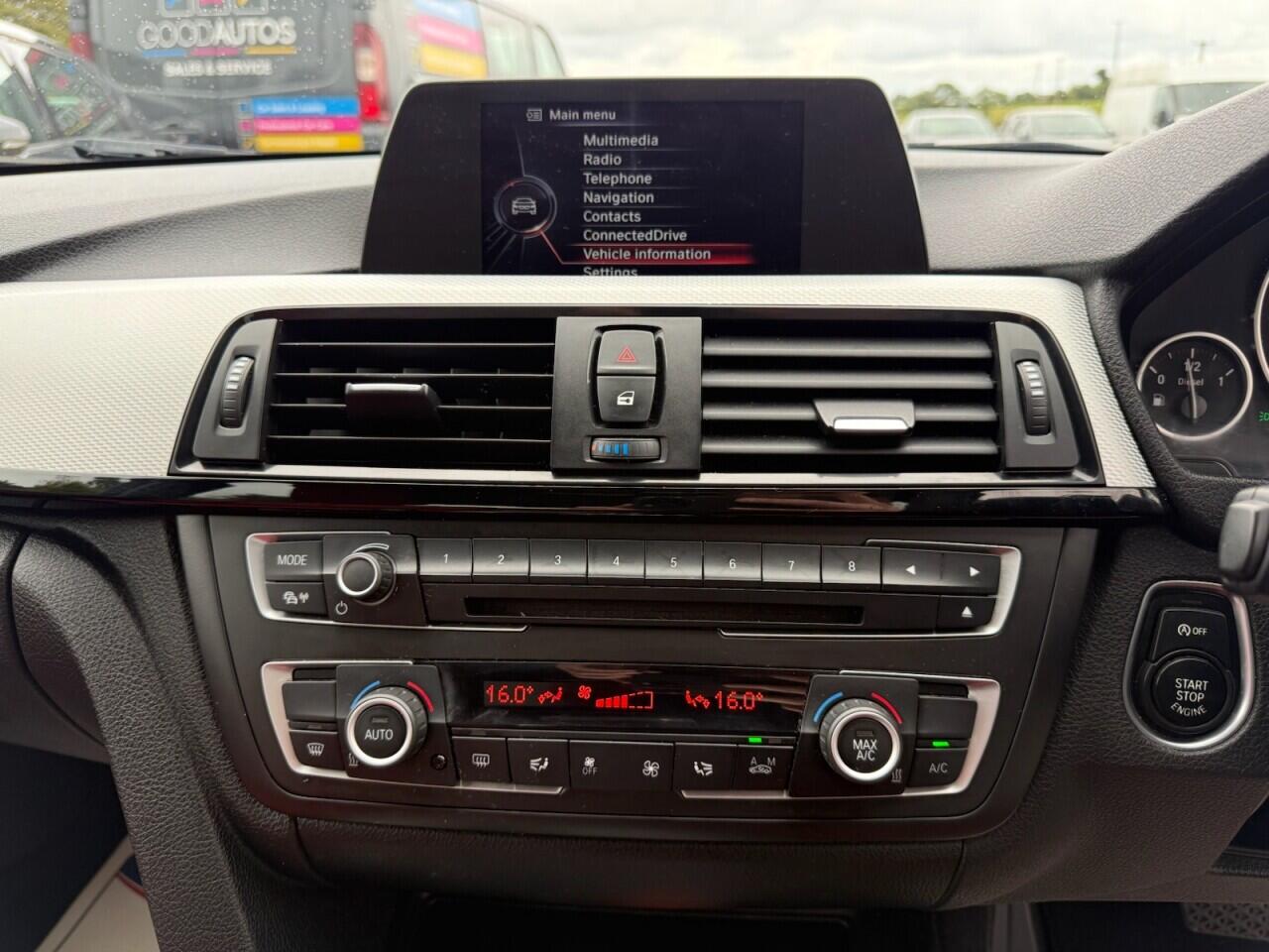 BMW 3 Series view 11