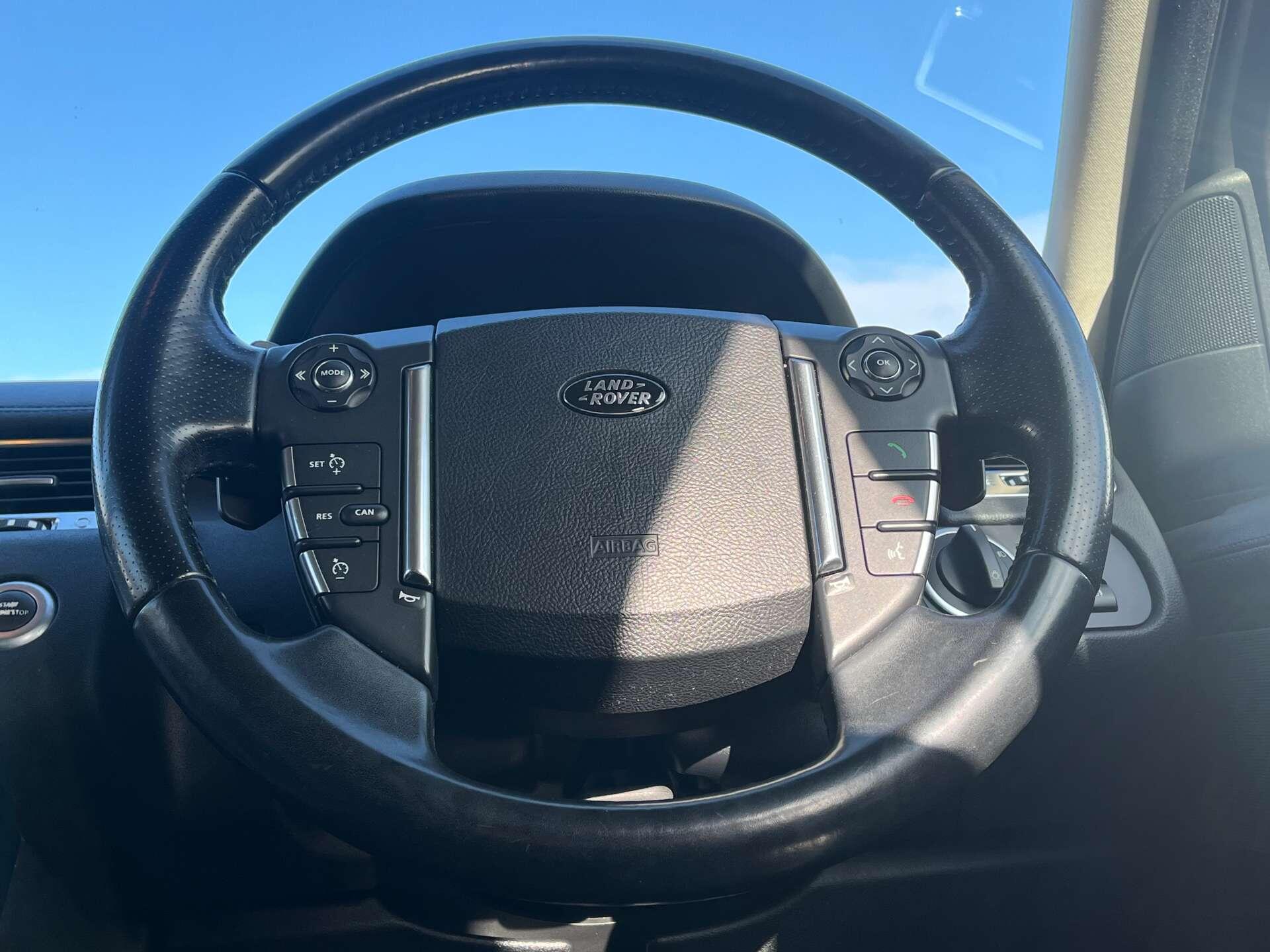 Land Rover Range Rover Sport view 19