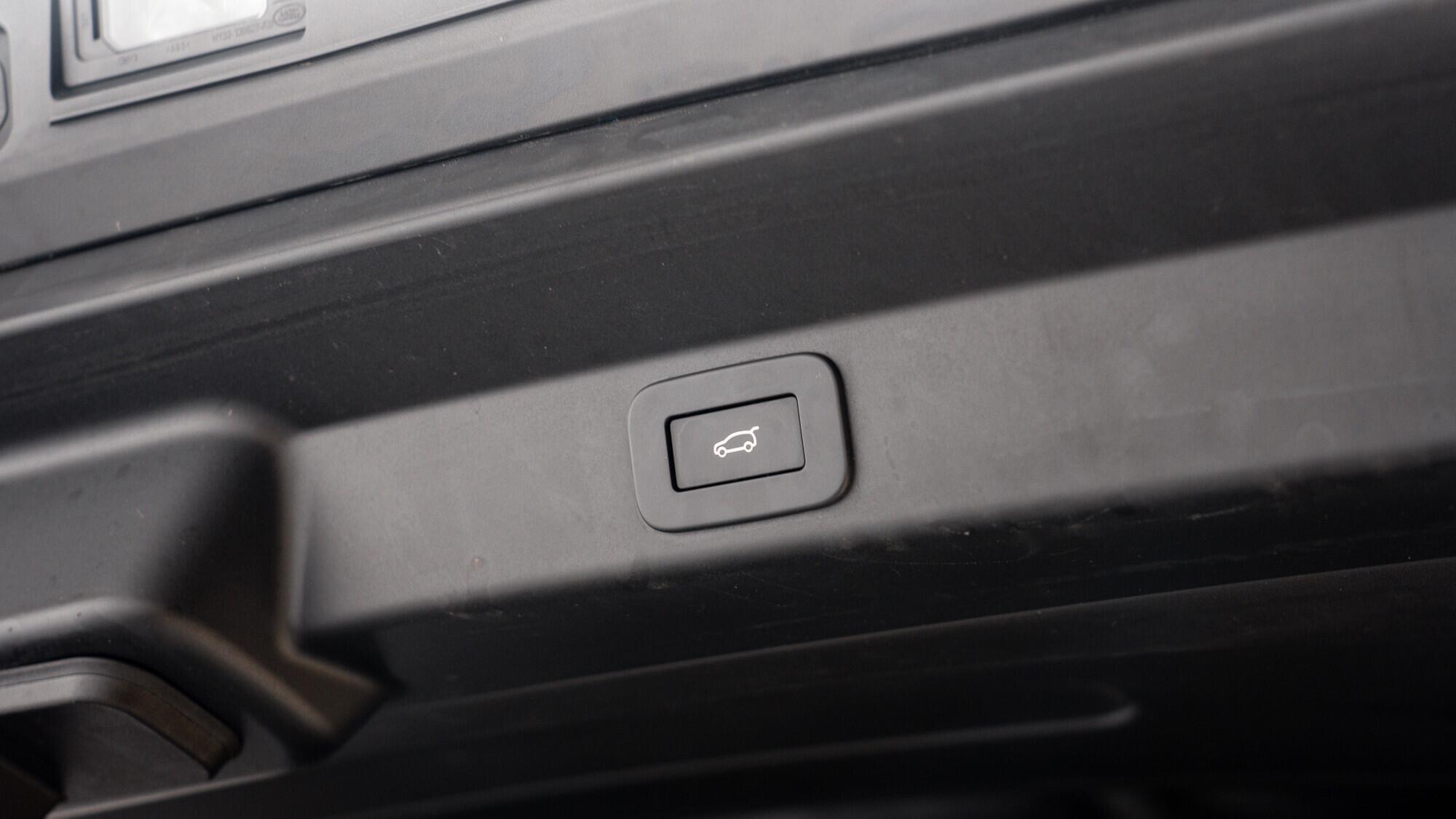 Land Rover Range Rover Sport view 45