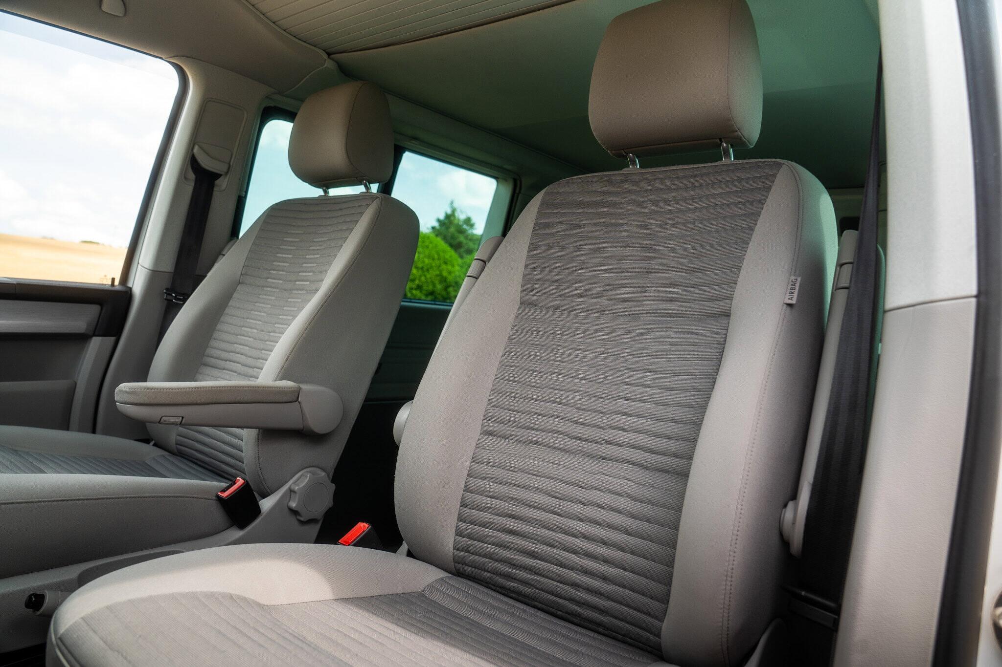 Volkswagen California view 28