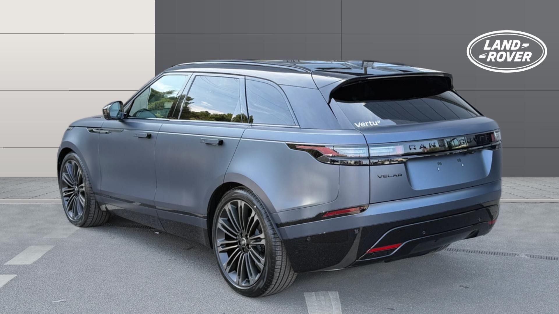Land Rover Range Rover Velar view 4