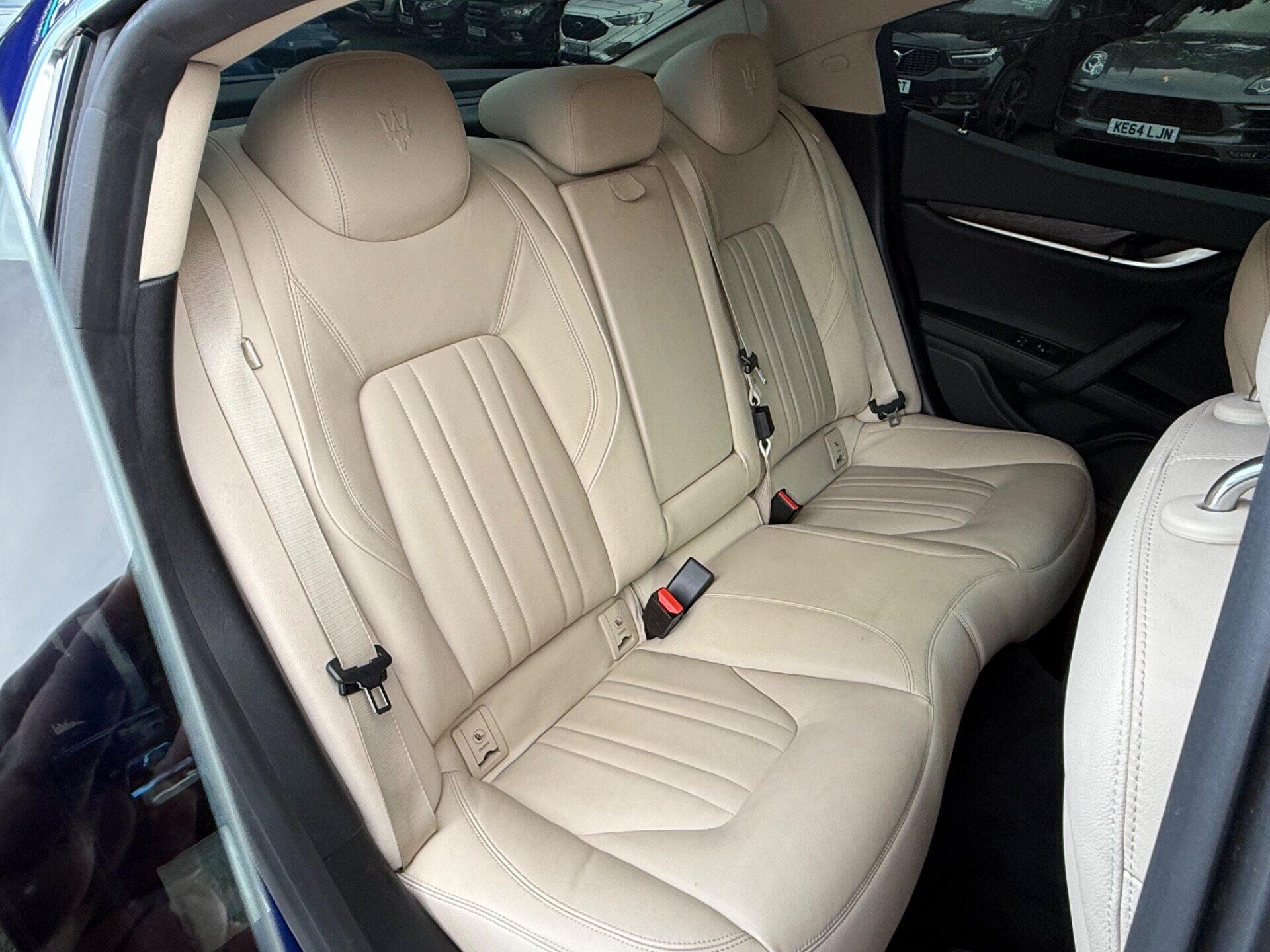 Maserati Ghibli view 16