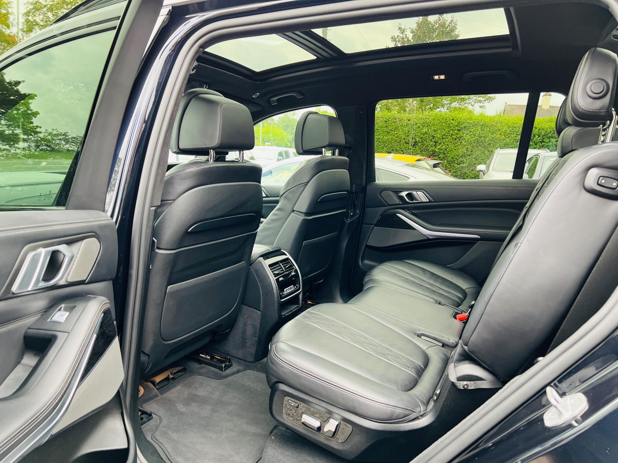 2021 BMW X7 4.4 M50i V8 Auto xDrive Euro 6 (s/s) 5dr • 62,886 miles image 27