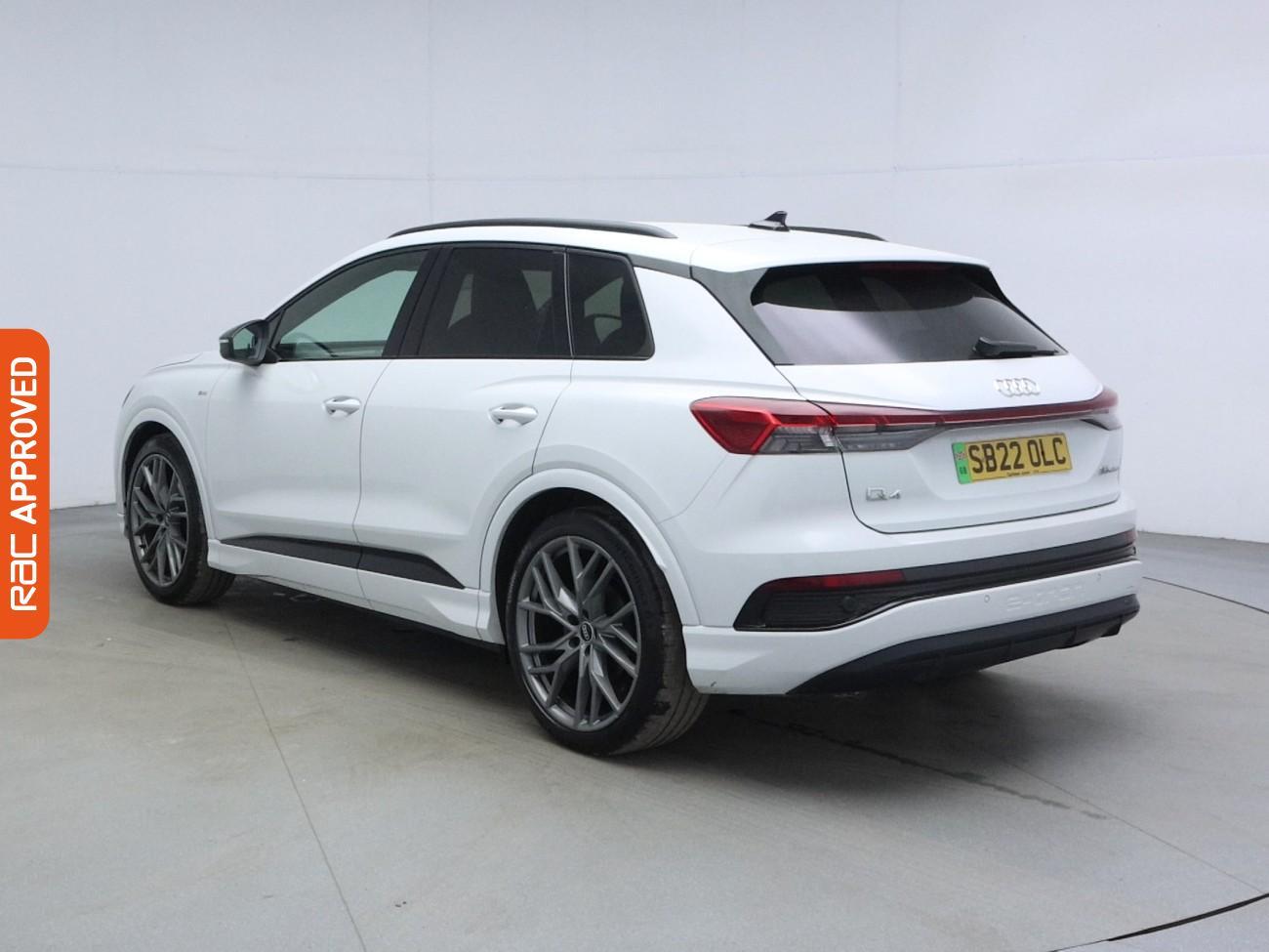 Audi Q4 E-Tron view 5