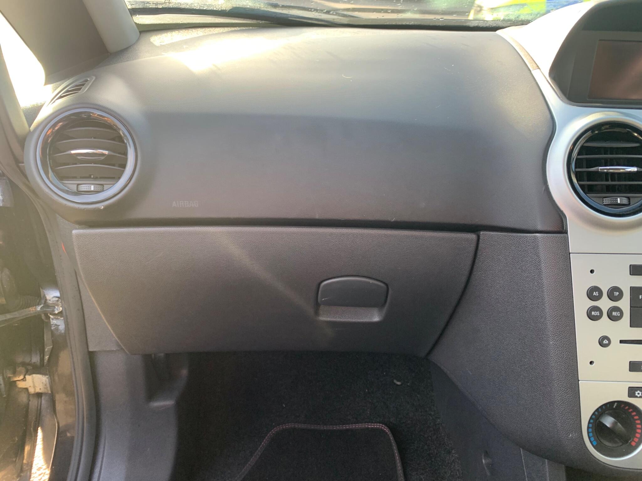 2009 Vauxhall Corsa image 79