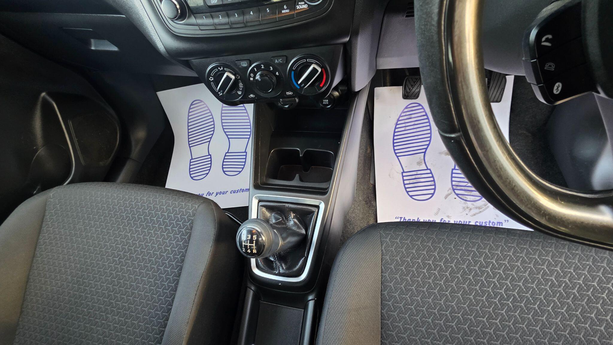 Suzuki Swift view 19