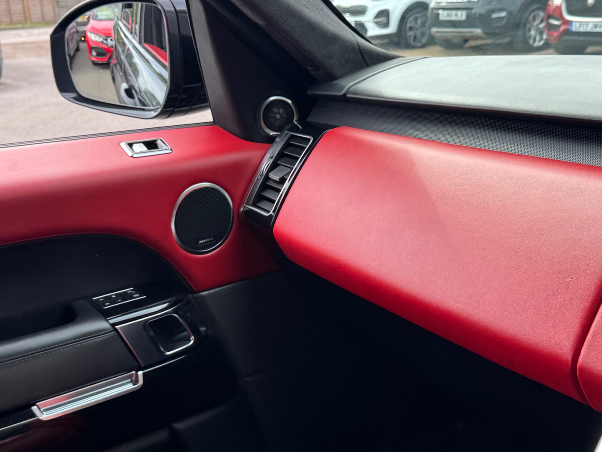 Land Rover Range Rover Sport view 44