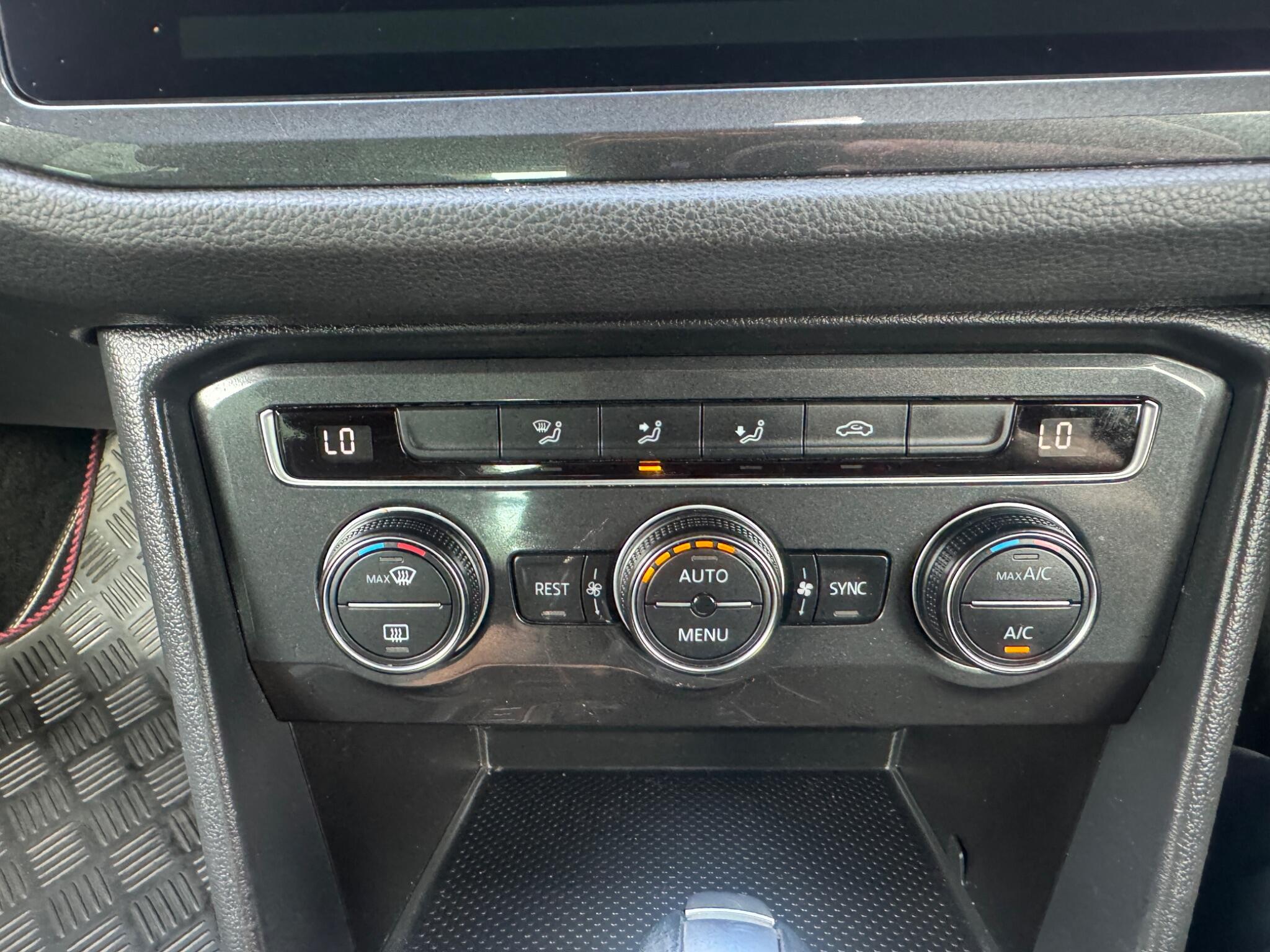 Volkswagen Tiguan view 41