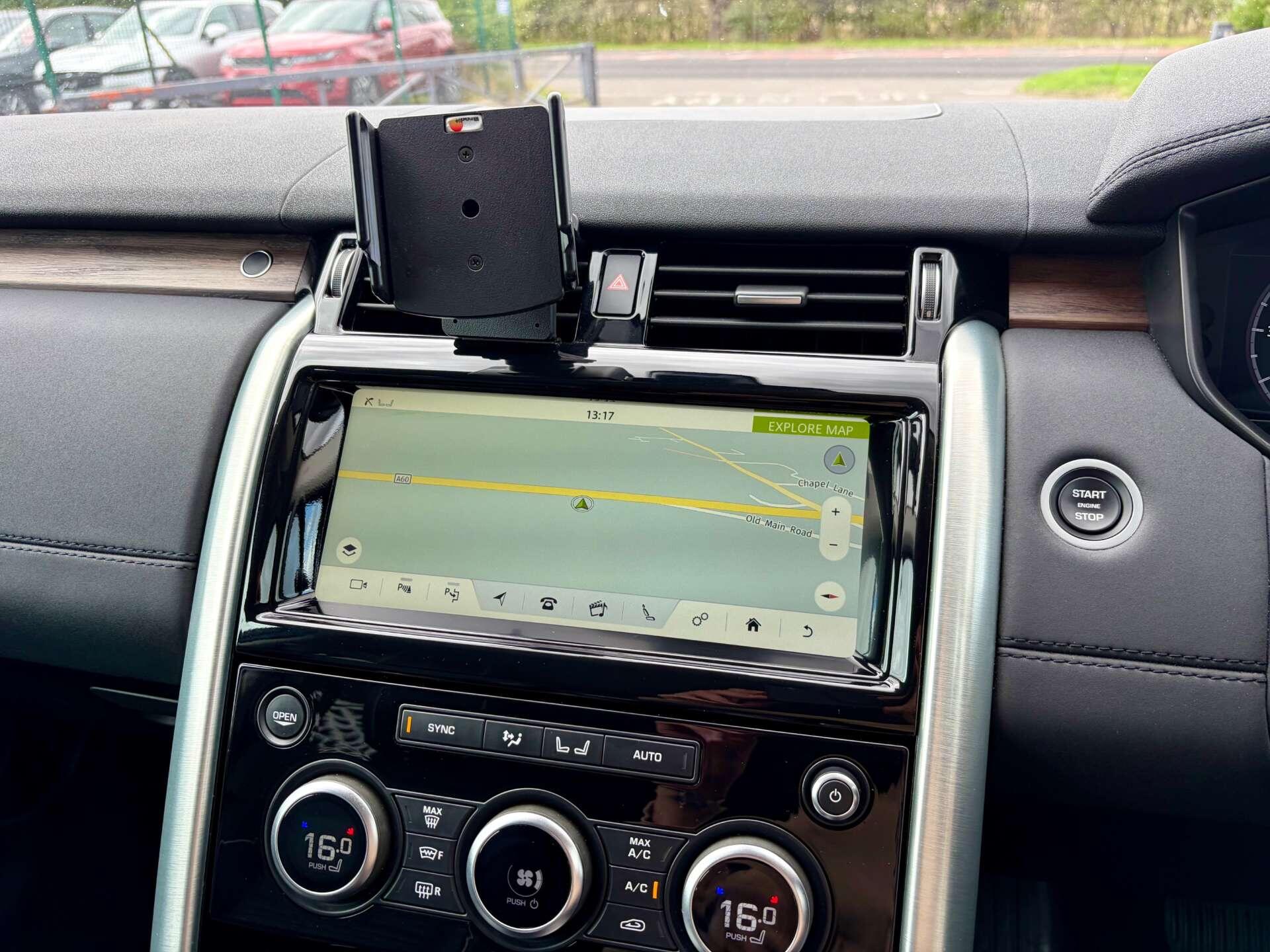 Land Rover Discovery 3 view 53