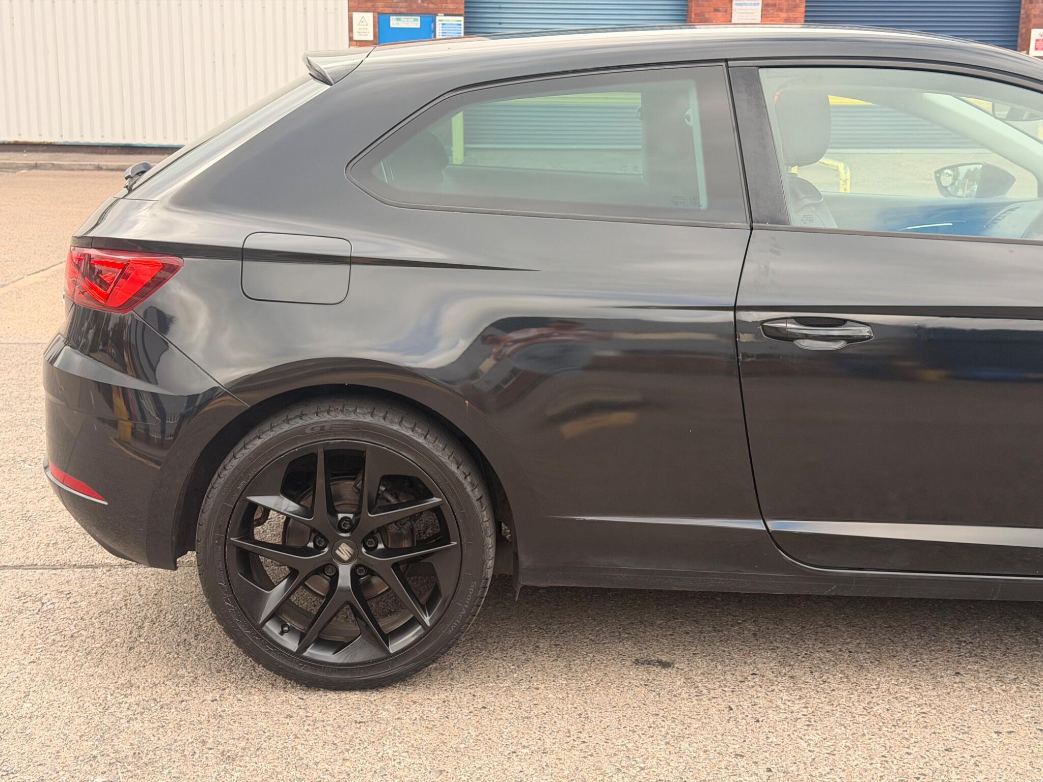 Seat Leon view 13