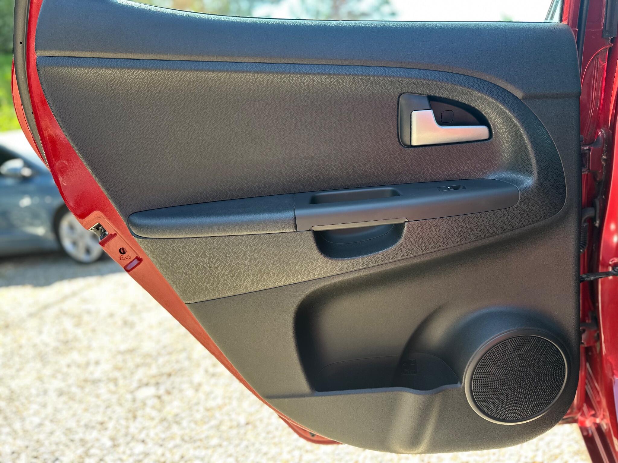 Kia Venga view 53