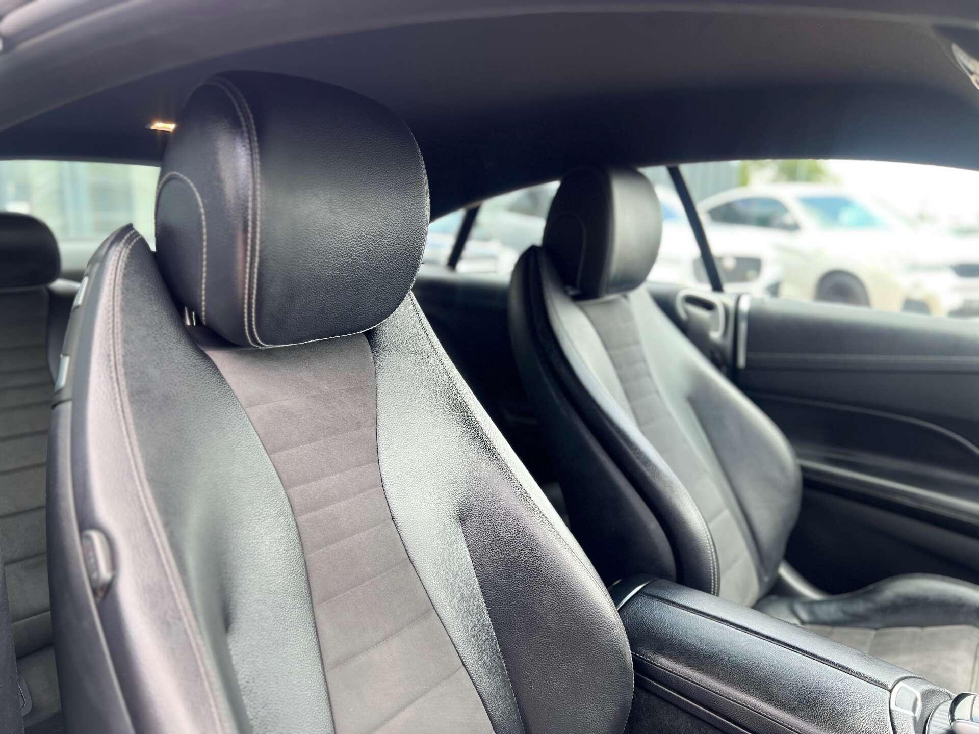 Mercedes-Benz E-Class view 15