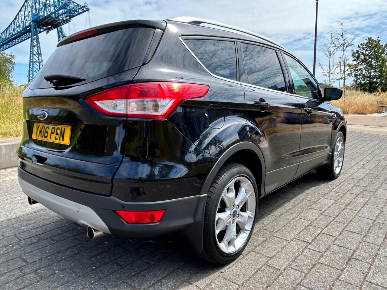 Ford Kuga view 9