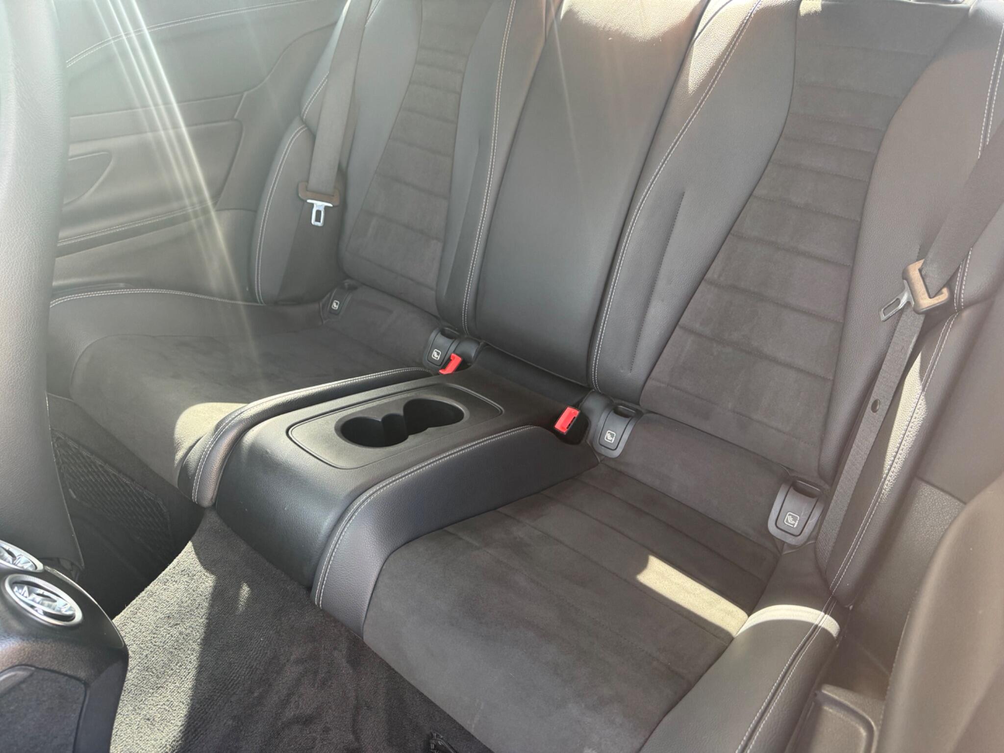 Mercedes-Benz E Class view 14