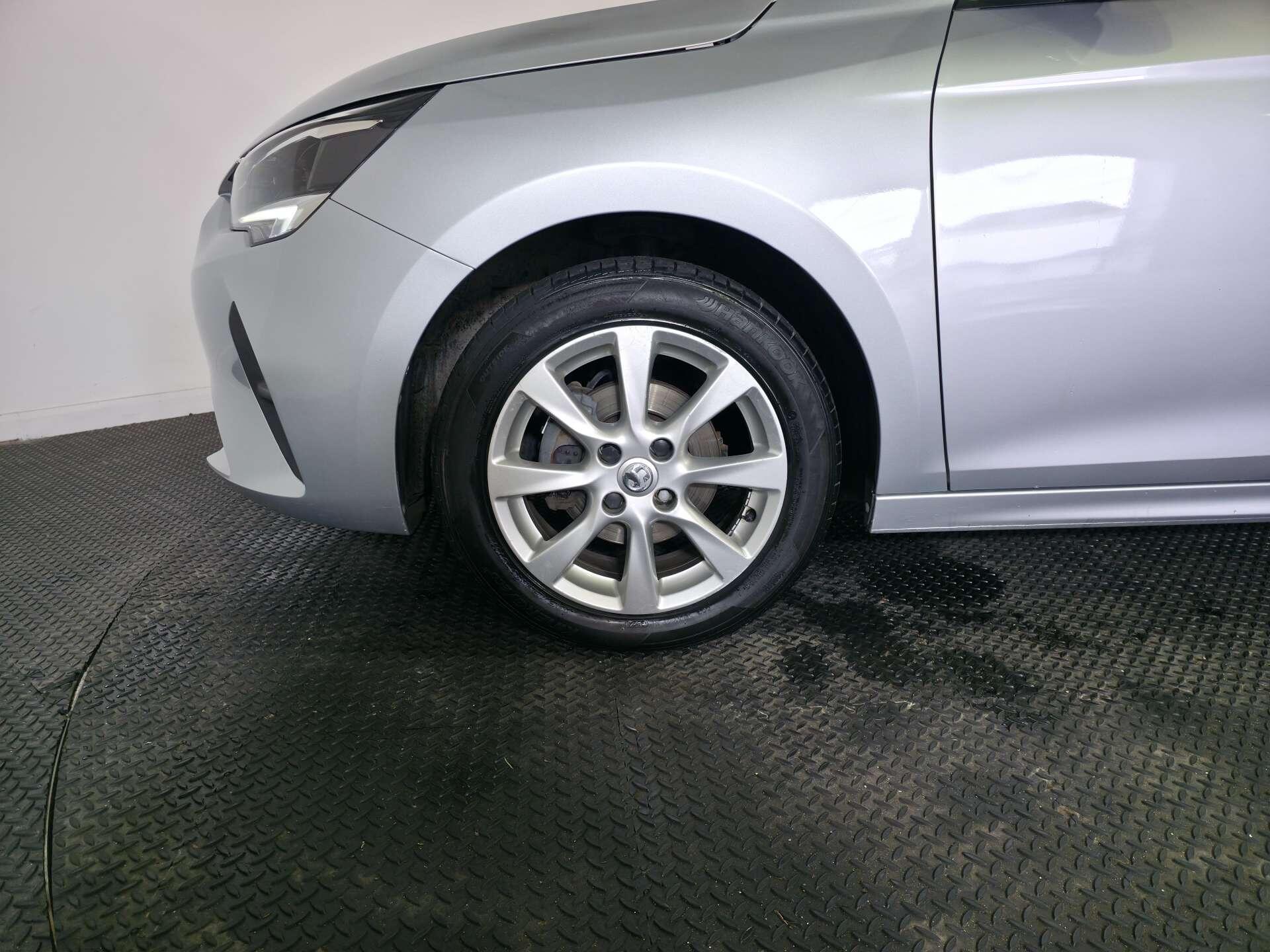 Vauxhall Corsa view 57