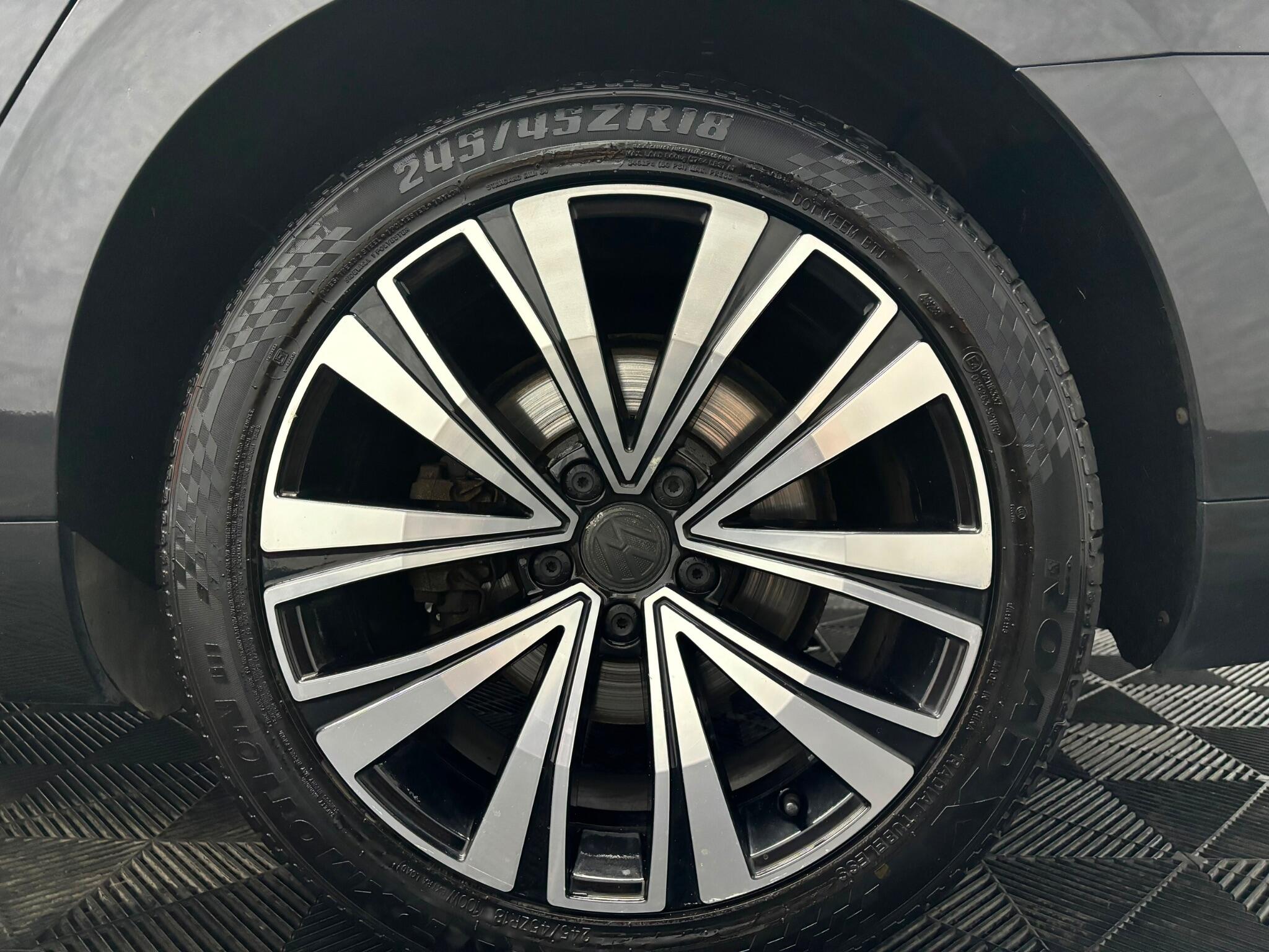 Volkswagen Arteon view 38