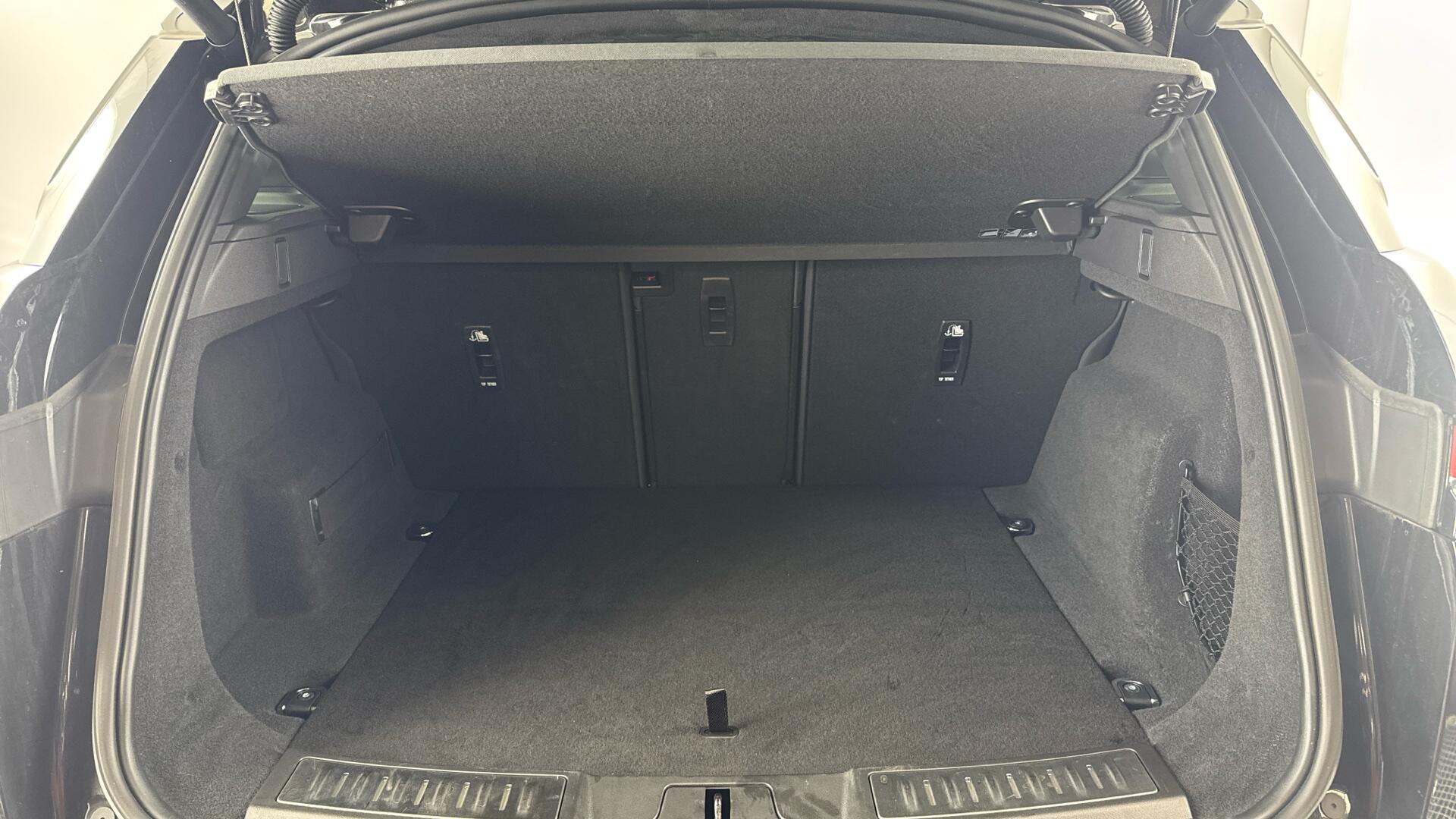 Land Rover Range Rover Evoque view 15