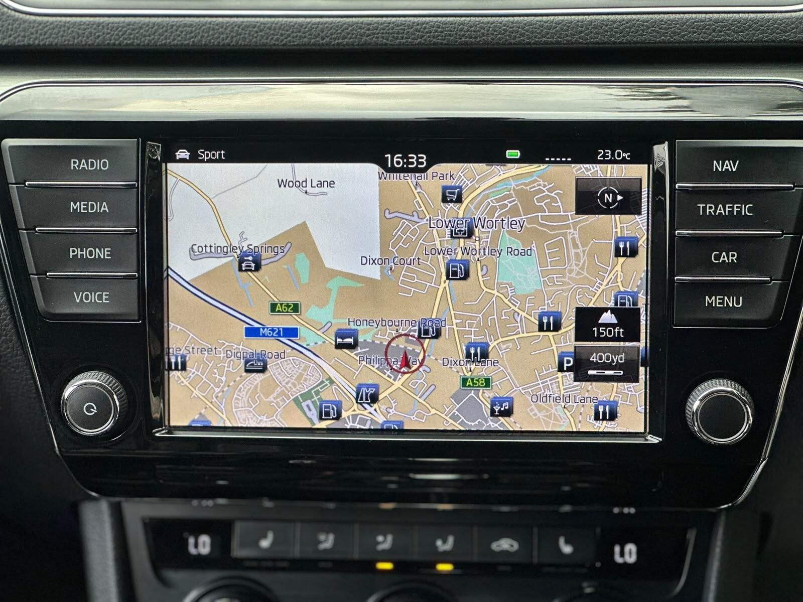 Skoda Superb view 18