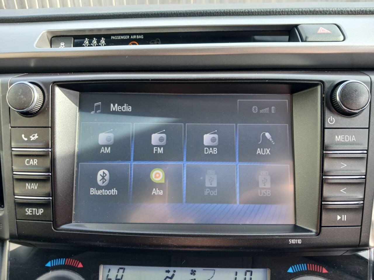 Toyota Rav4 view 13